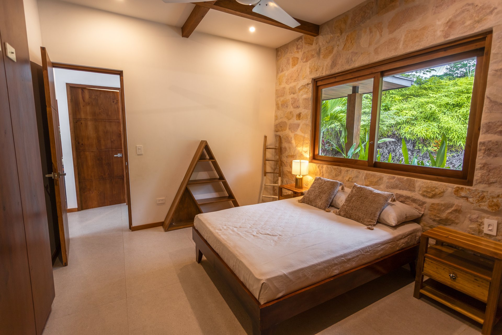 Ocean View Home Perezoso Road, Ojochal