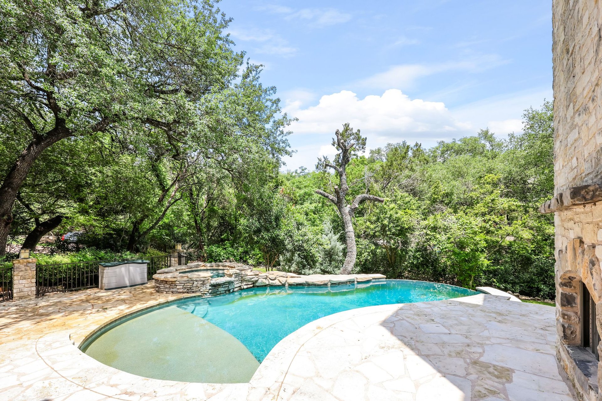 4306 Bennedict Lane