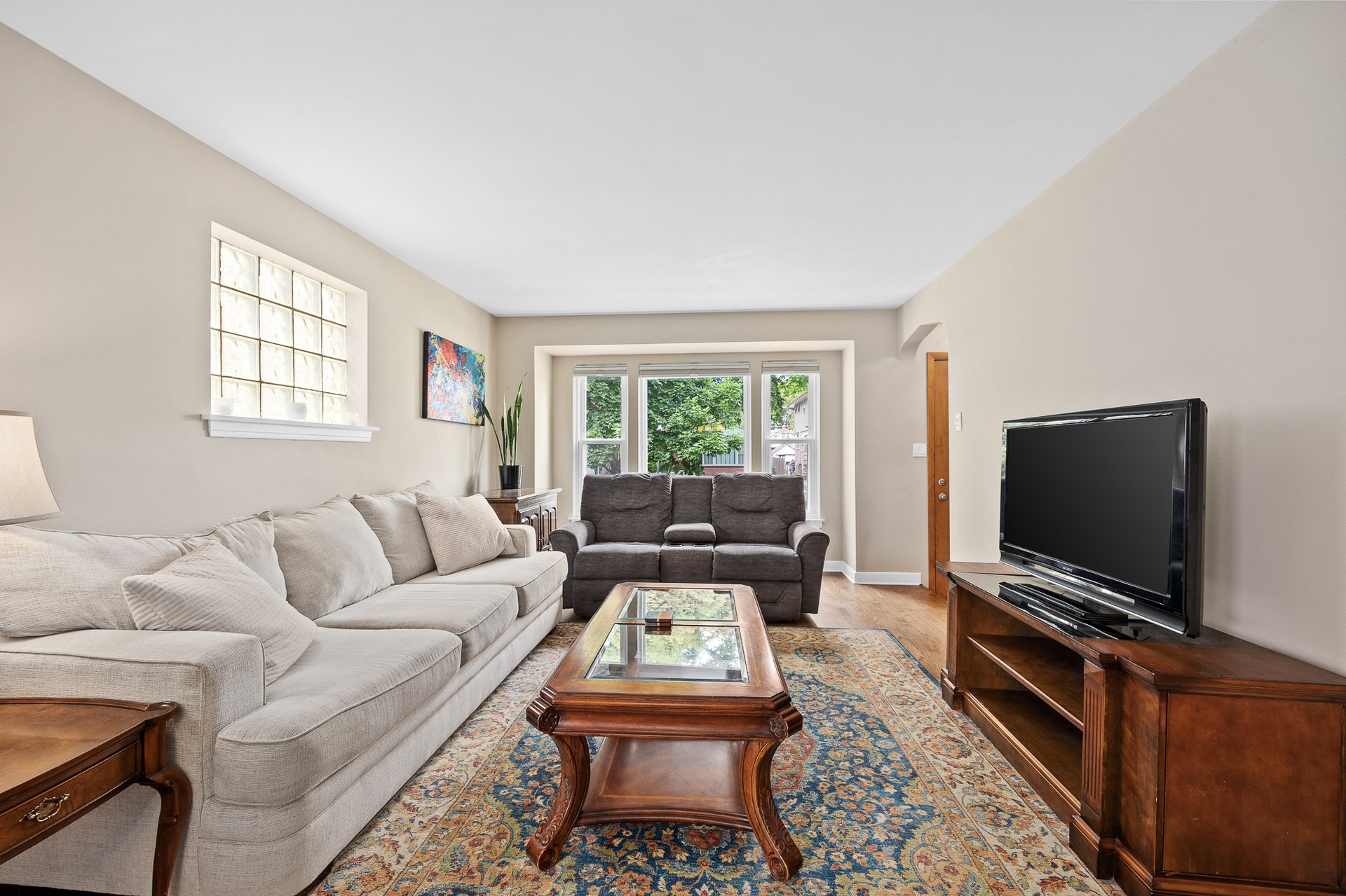 3311 Sunnyside Ave