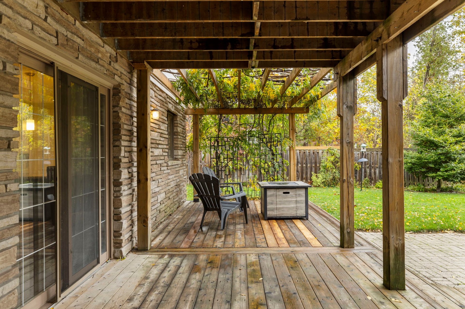 381 Cox Mill Road, Barrie