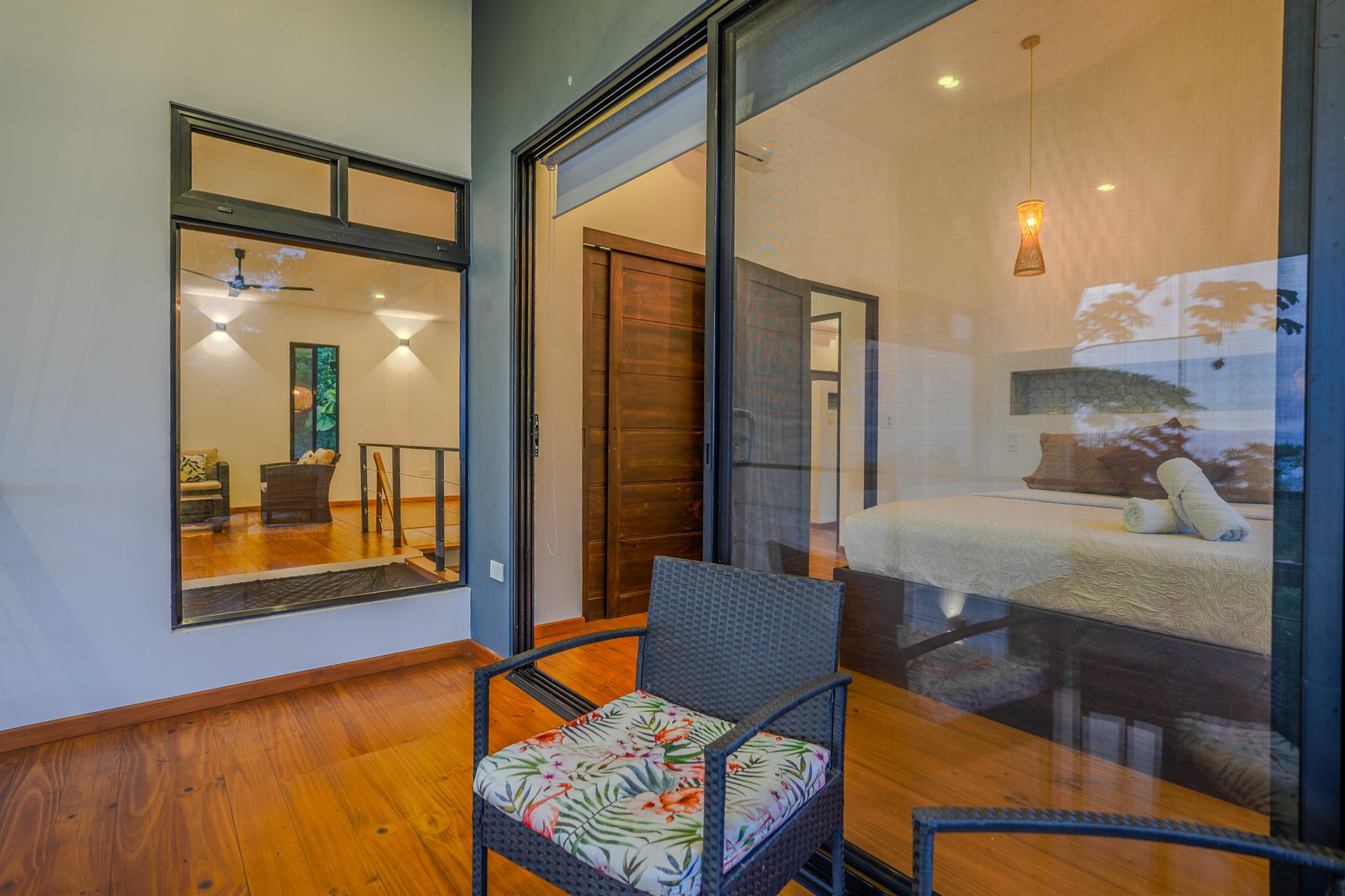 Casa La Roca, Whale's Tail 3 Bedroom Home In Uvita!