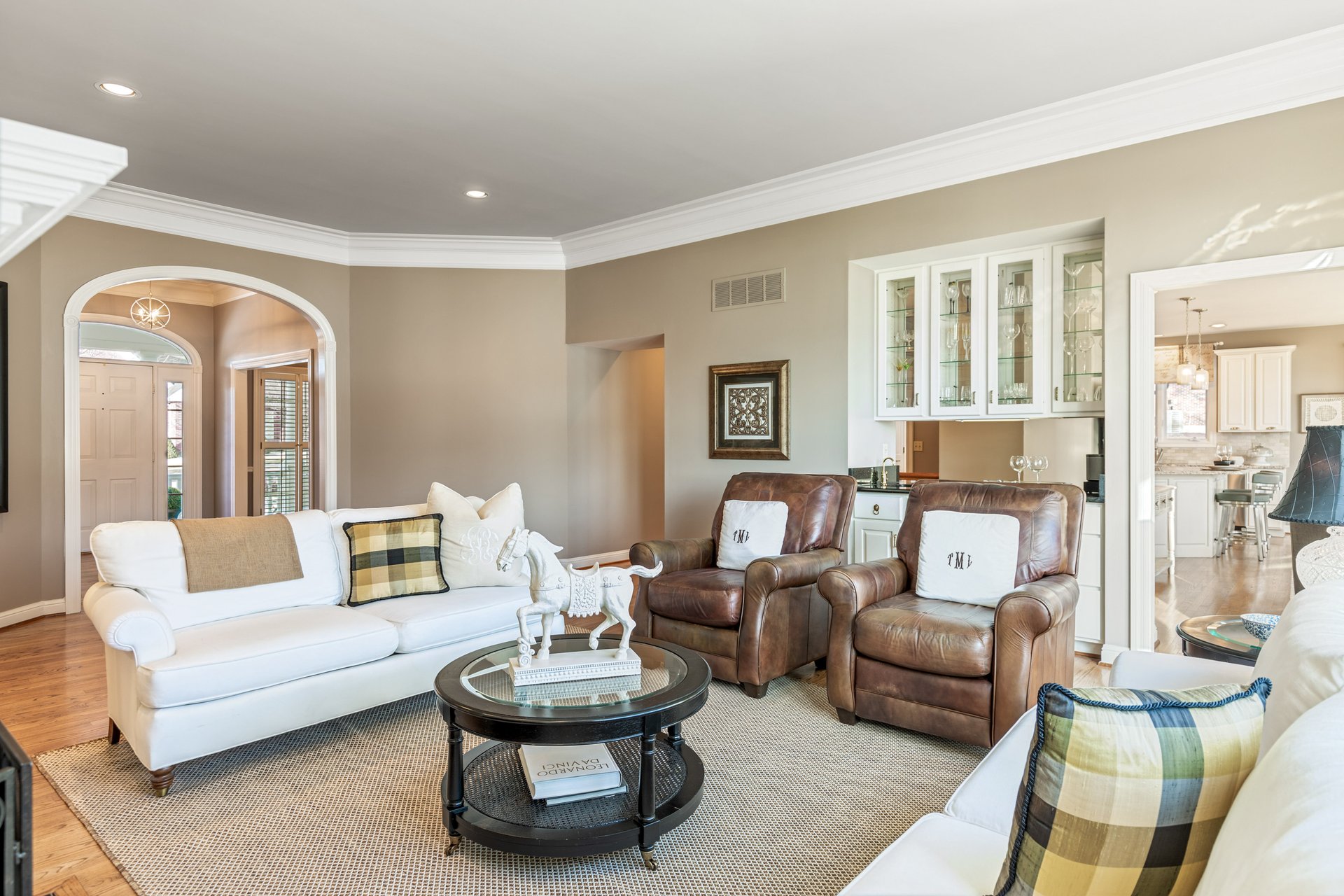 6 Whitmoor Court