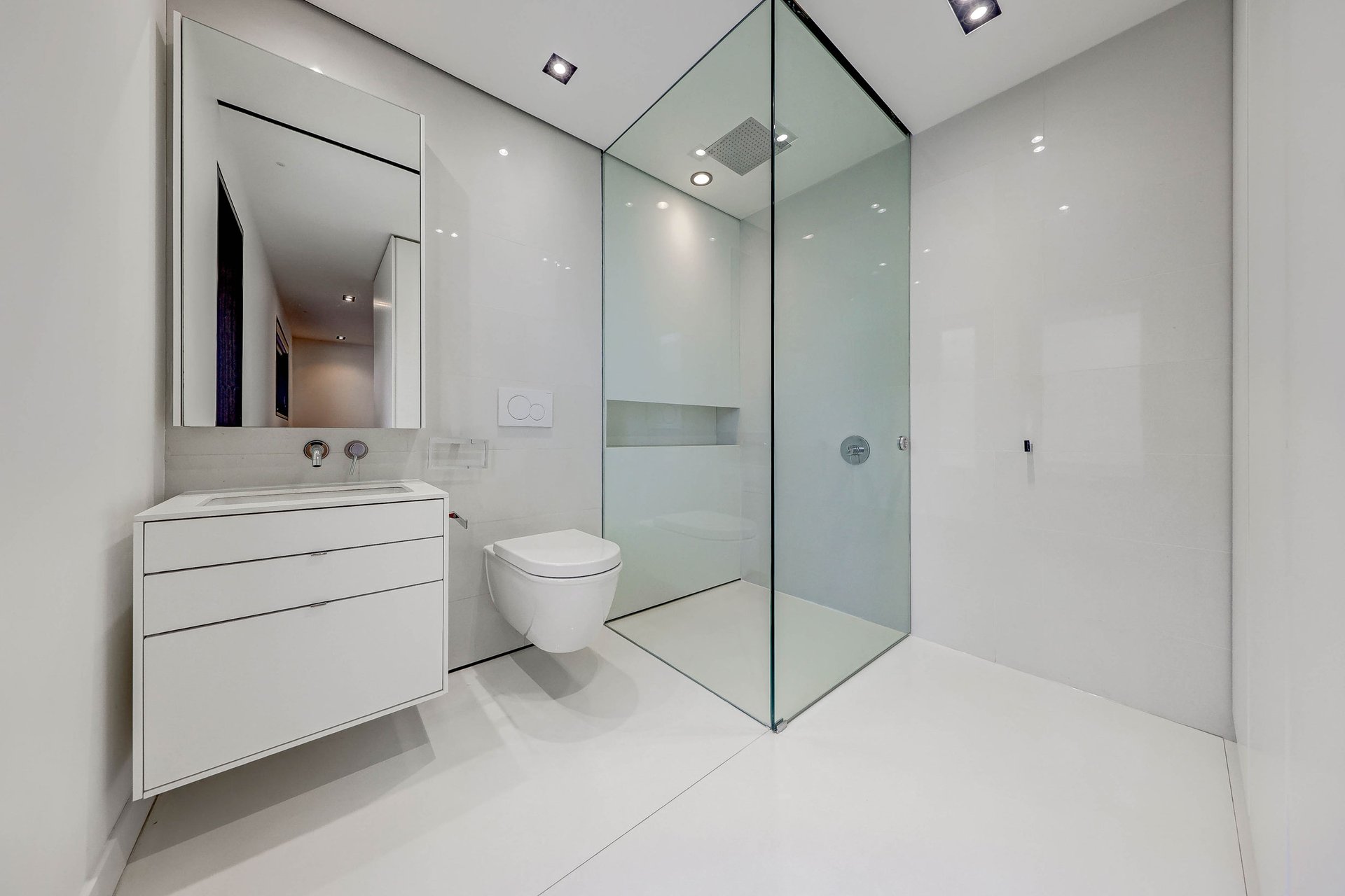 SOLD: Urban-Style Entertainer's Paradise