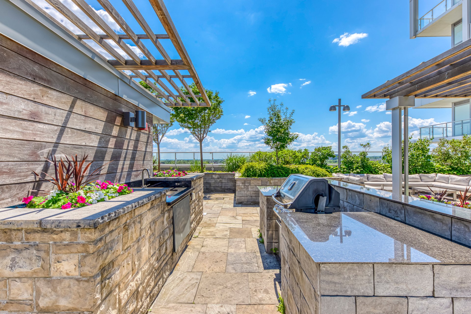 65 Speers Rd #205