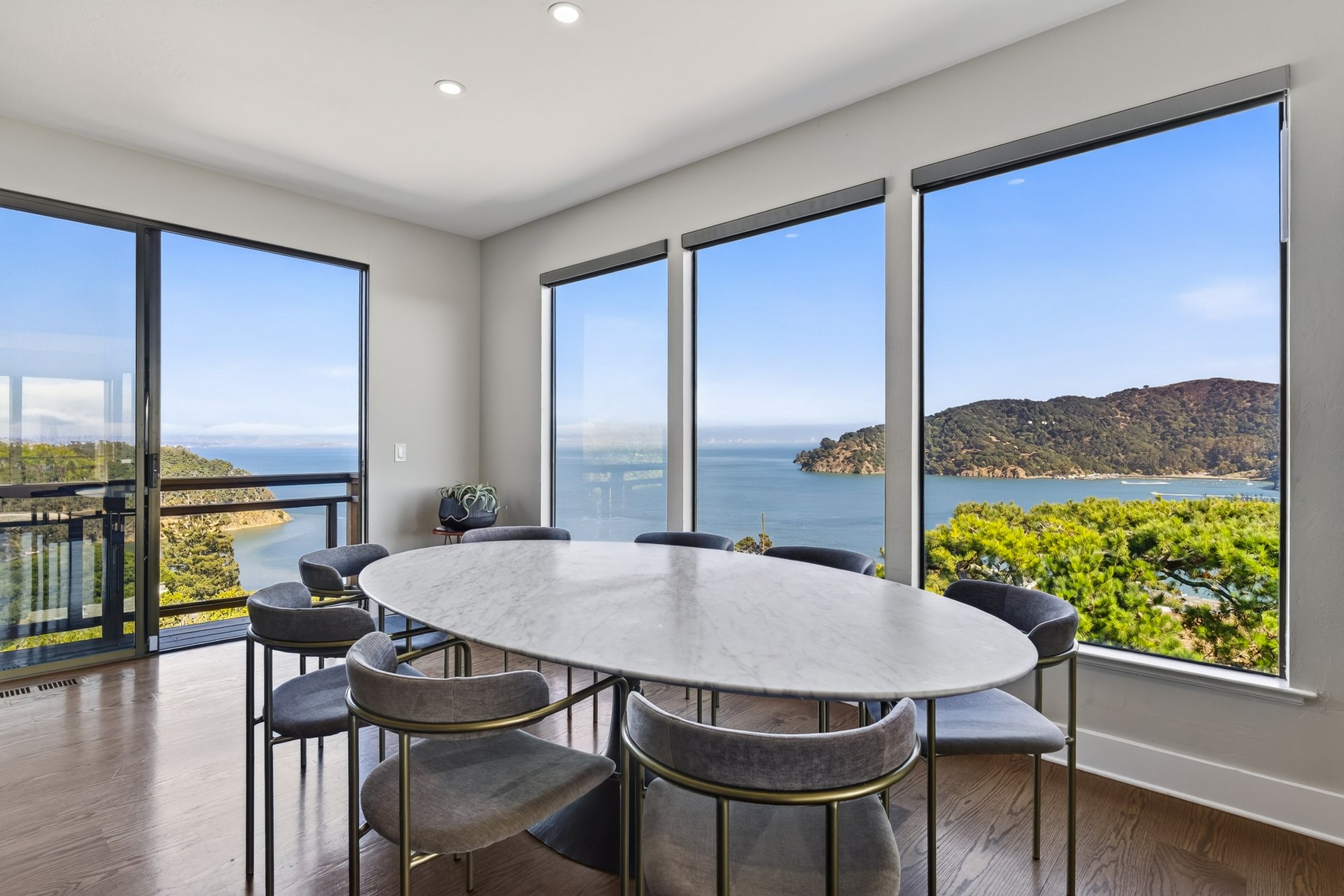 Sweeping Views Across the Bay