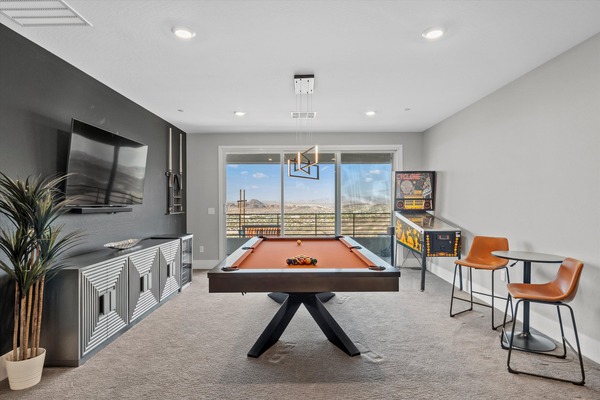 258 Shaded Canyon Drive