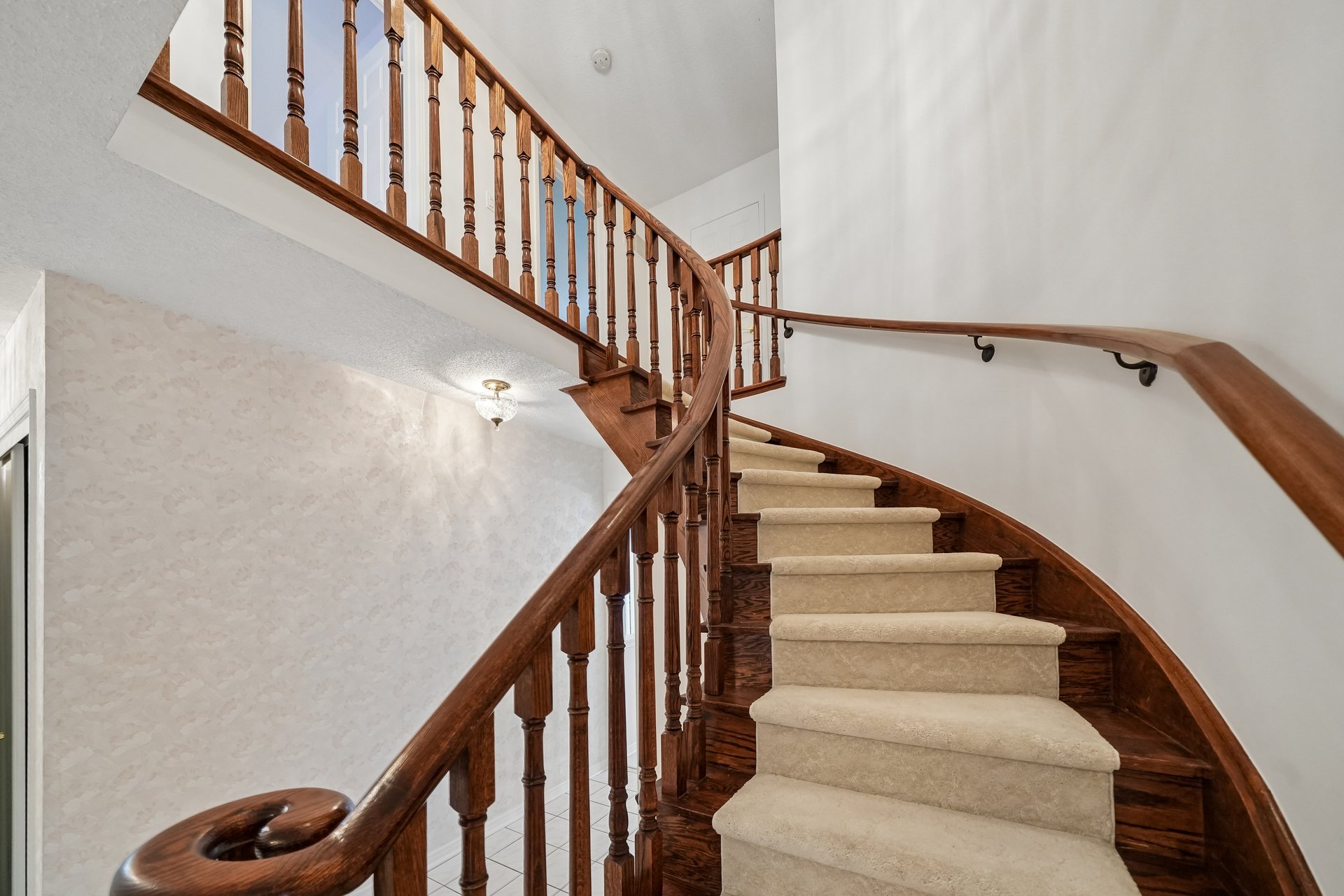 Timeless Glen Abbey living 