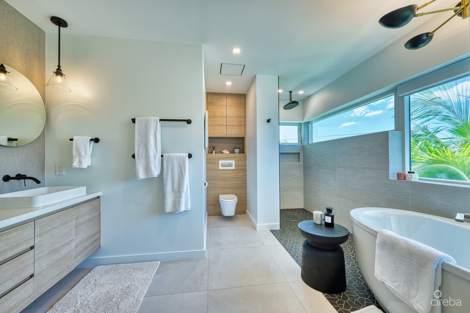 OCEANA PENTHOUSE
