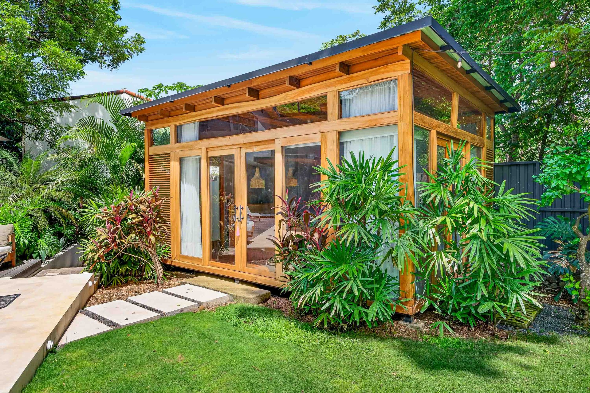 Casa Chavela | Luxury 4-Bedroom Home with Guest Cabin & Pool in Tamarindo