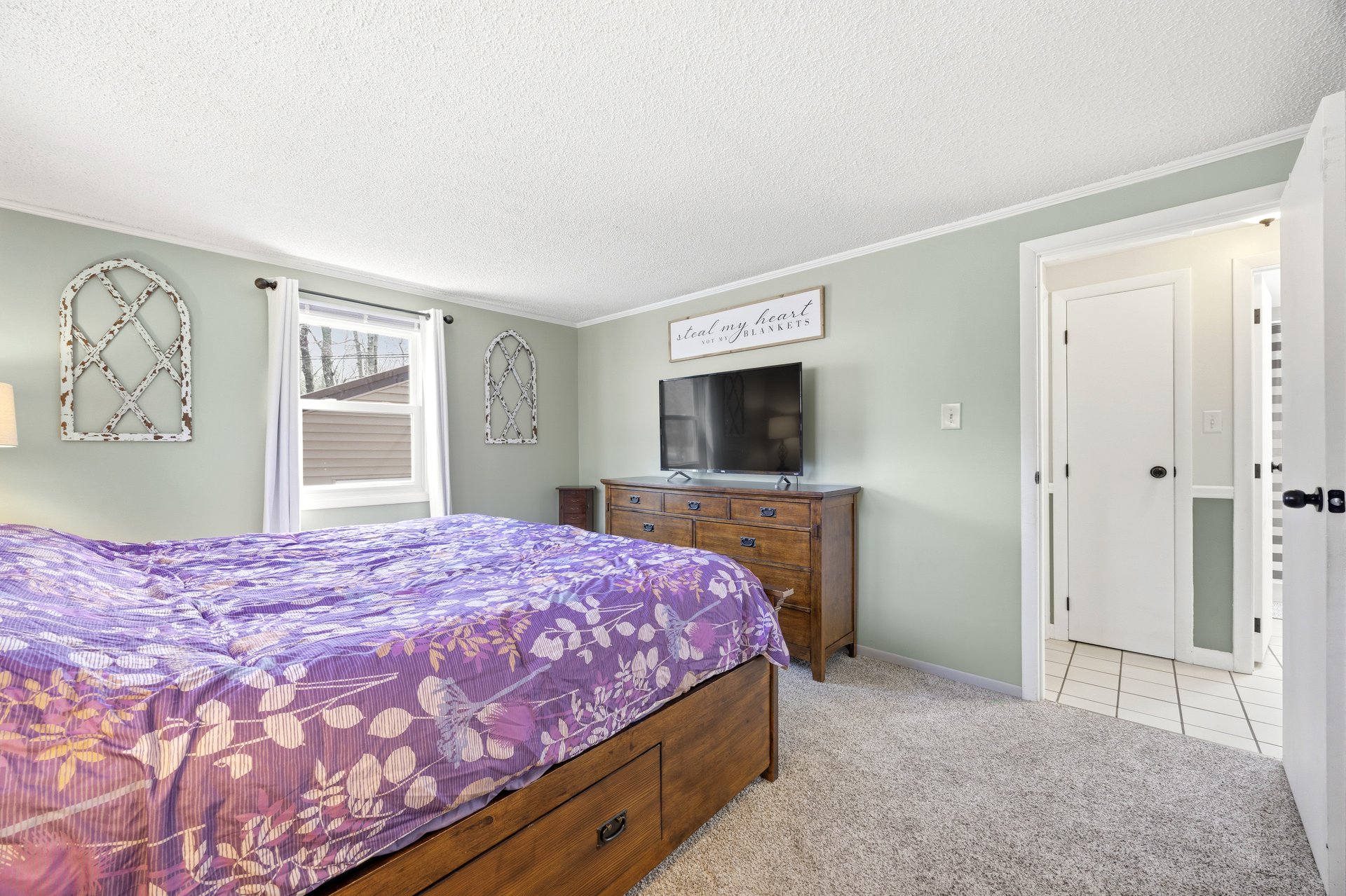 134 Ell Pond Road