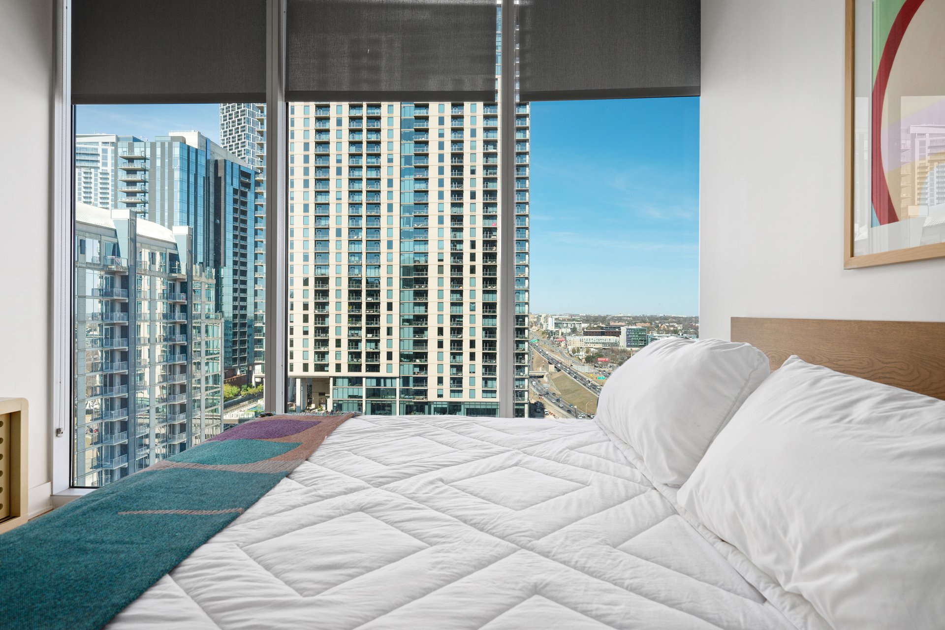 48 East Avenue #2204