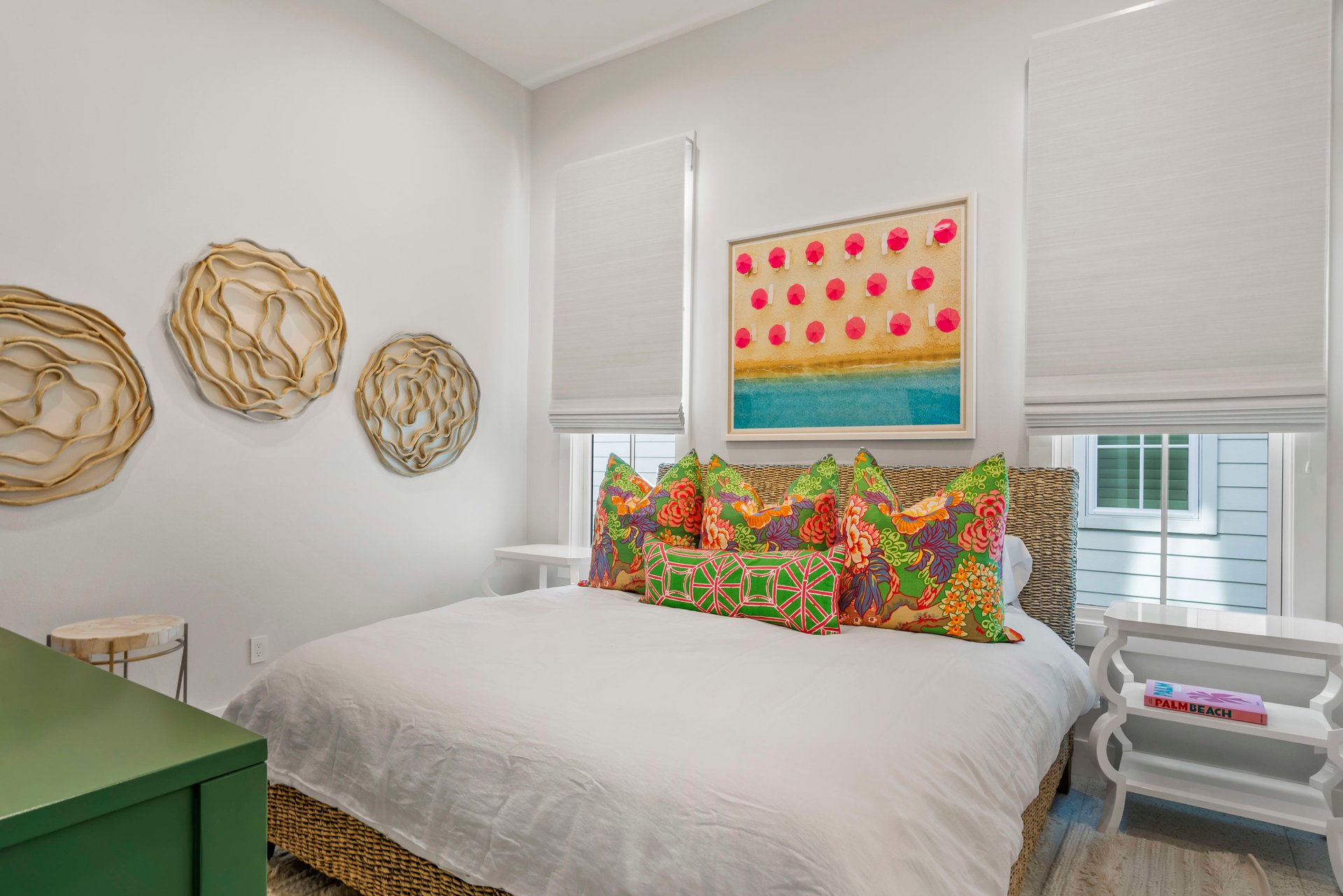 Coastline Drive, 4 Beds 4 Baths