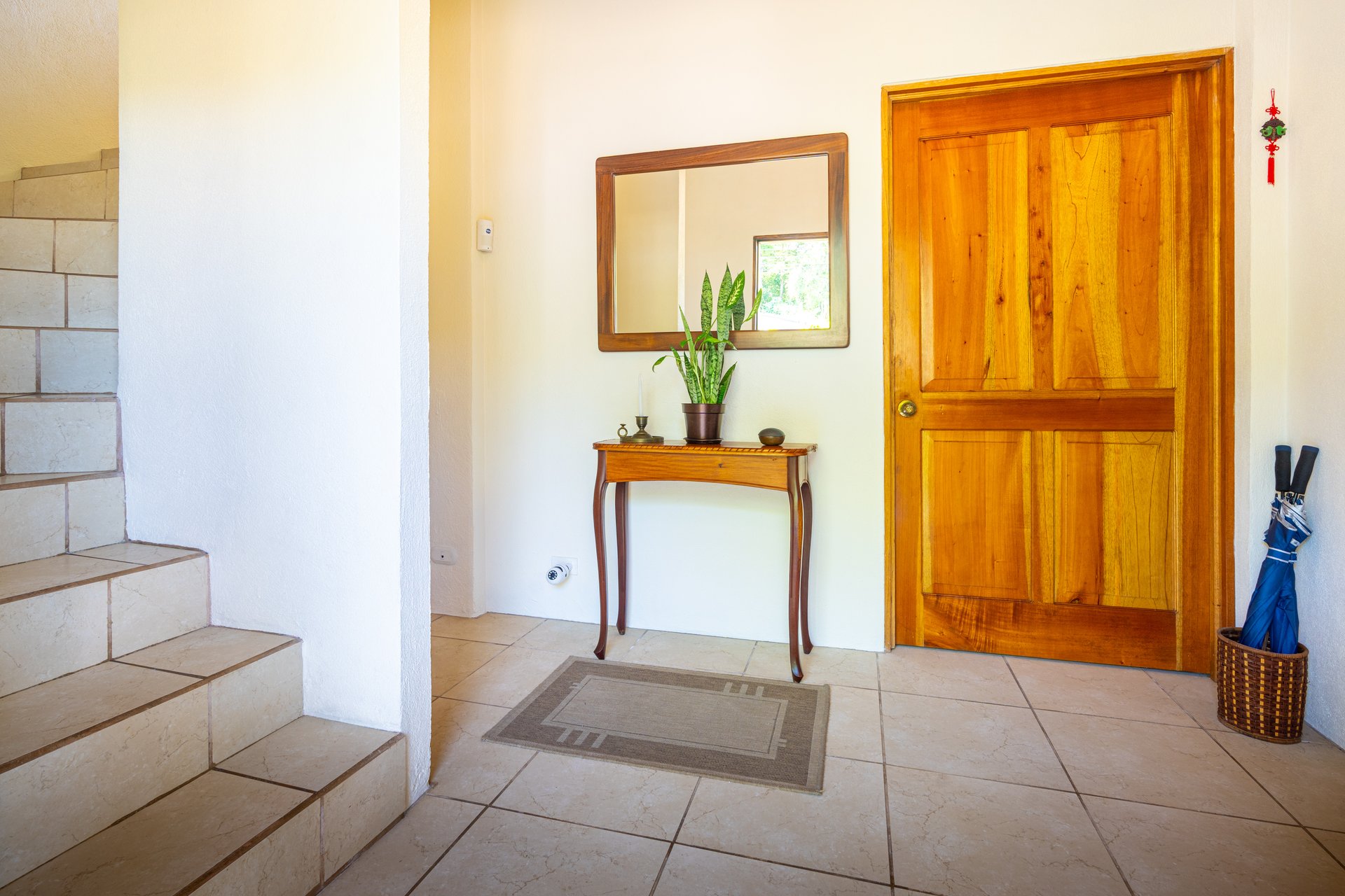 Casa Brisa de La Playa, 2 Bedroom Home Just Steps From the Beach!