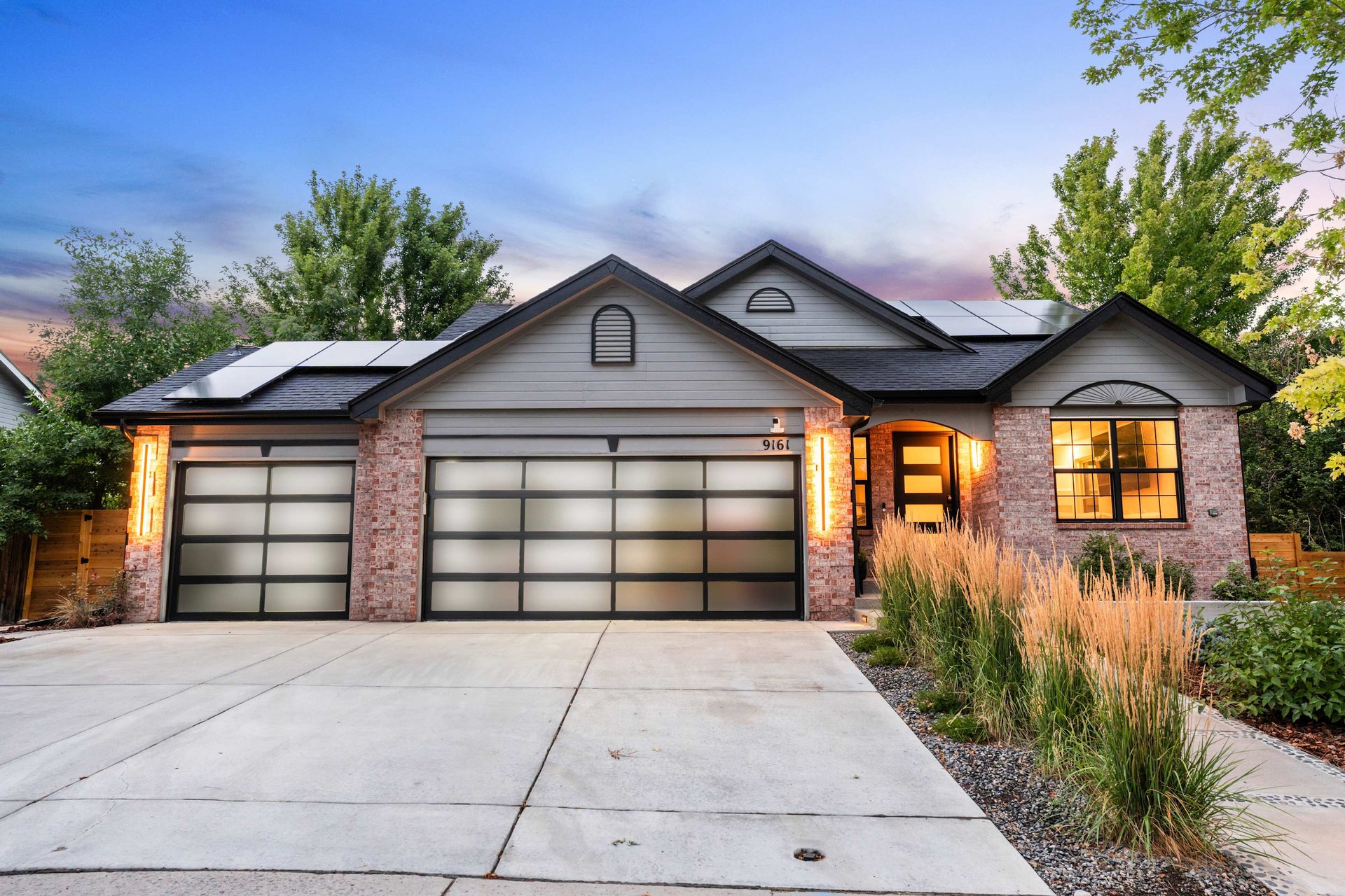 1916 Lake Dr.