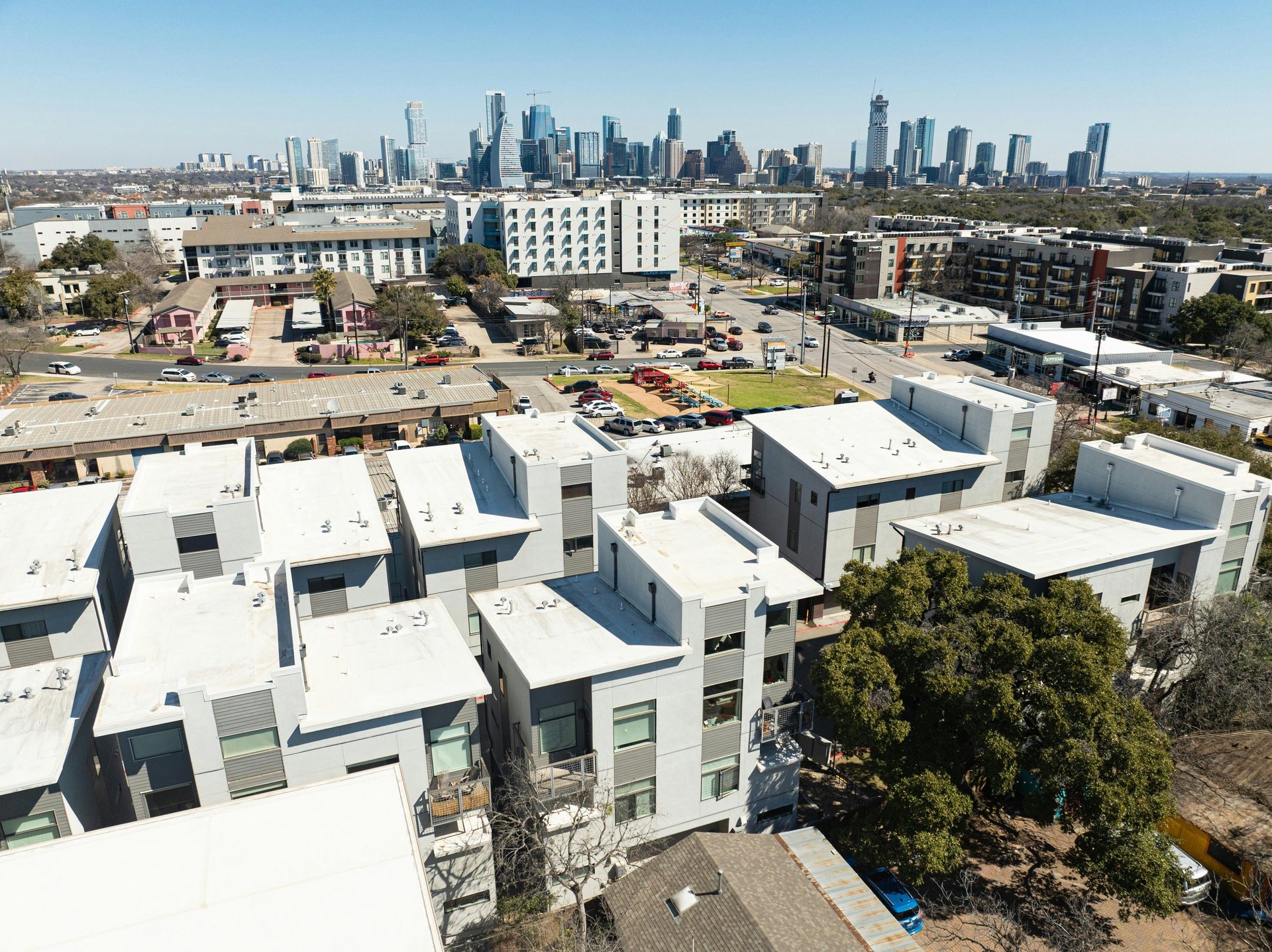 1702 S Lamar Blvd #28
