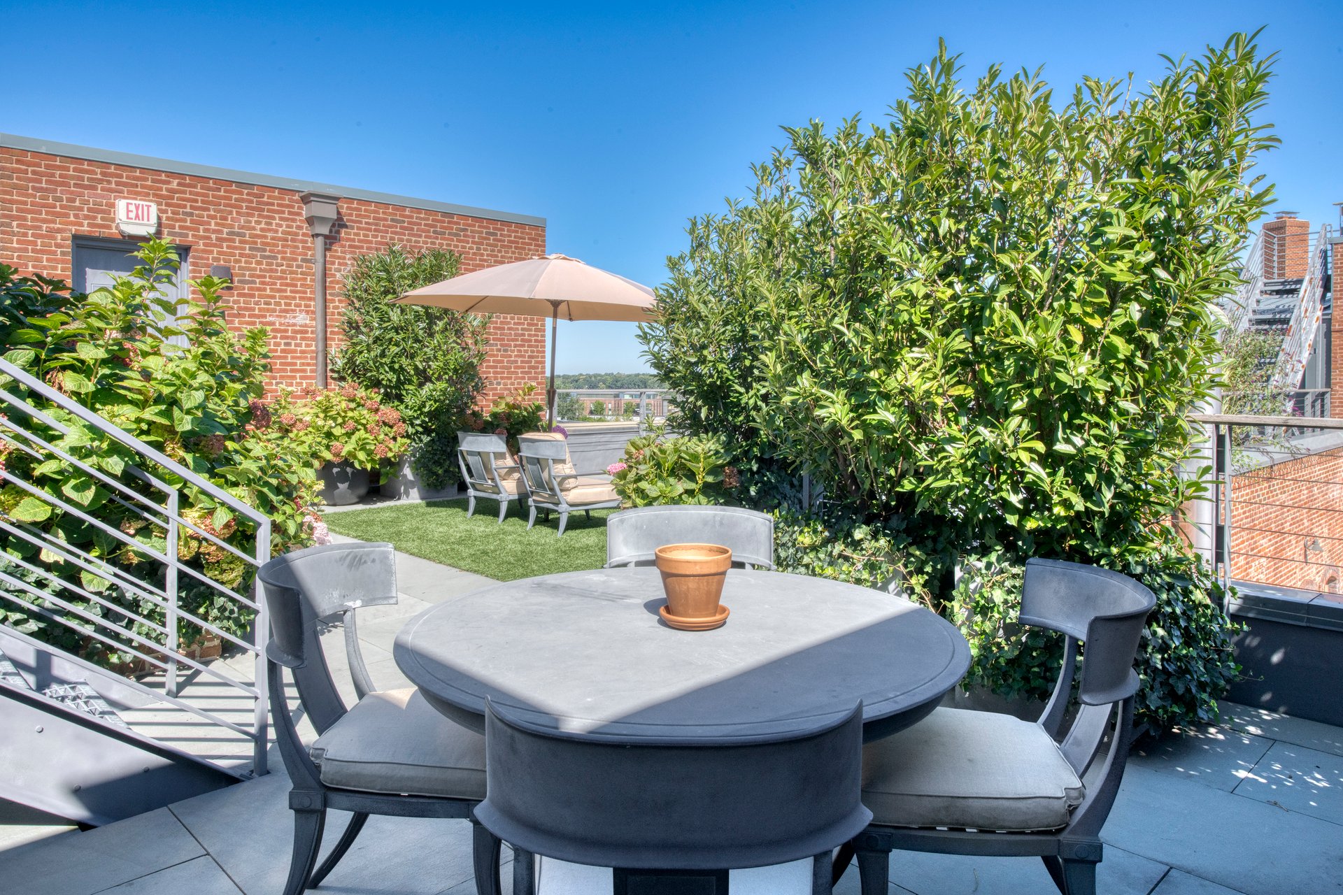 Sag Harbor Village Penthouse in the Sky