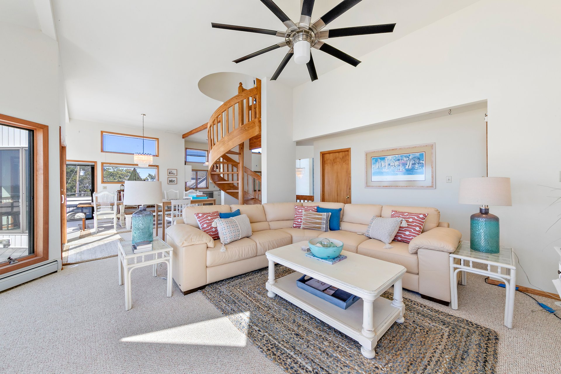 11 Lincoln Avenue - Pet Friendly 
