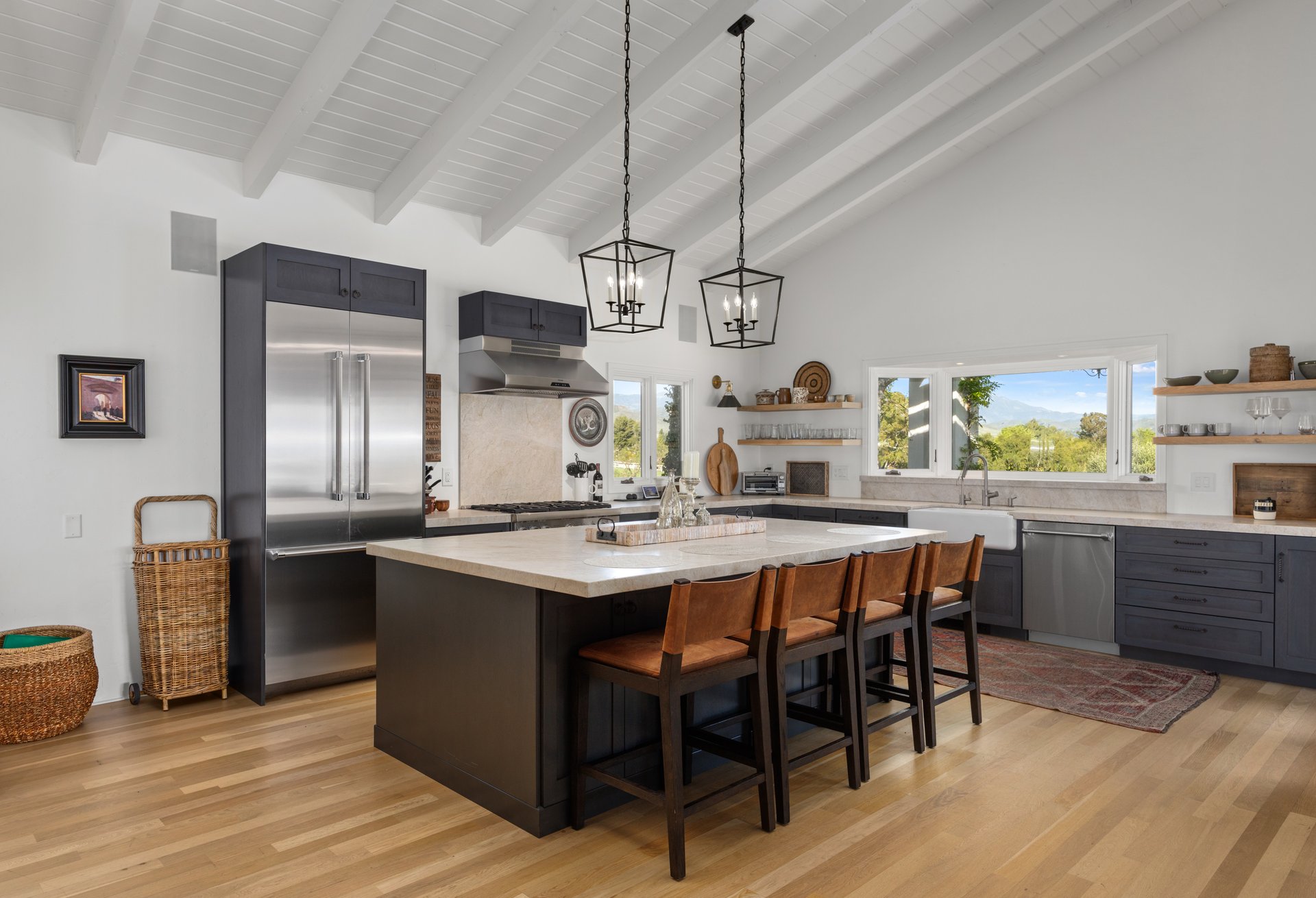 CONTEMPORARY HACIENDA with Privacy, Views, and Quality Craftsmanship
