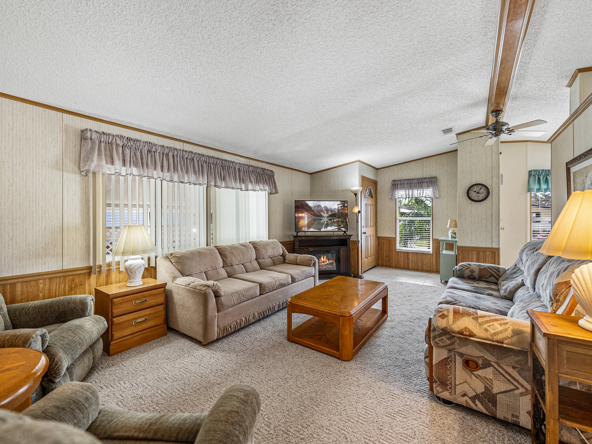 35925 HERMOSO LN