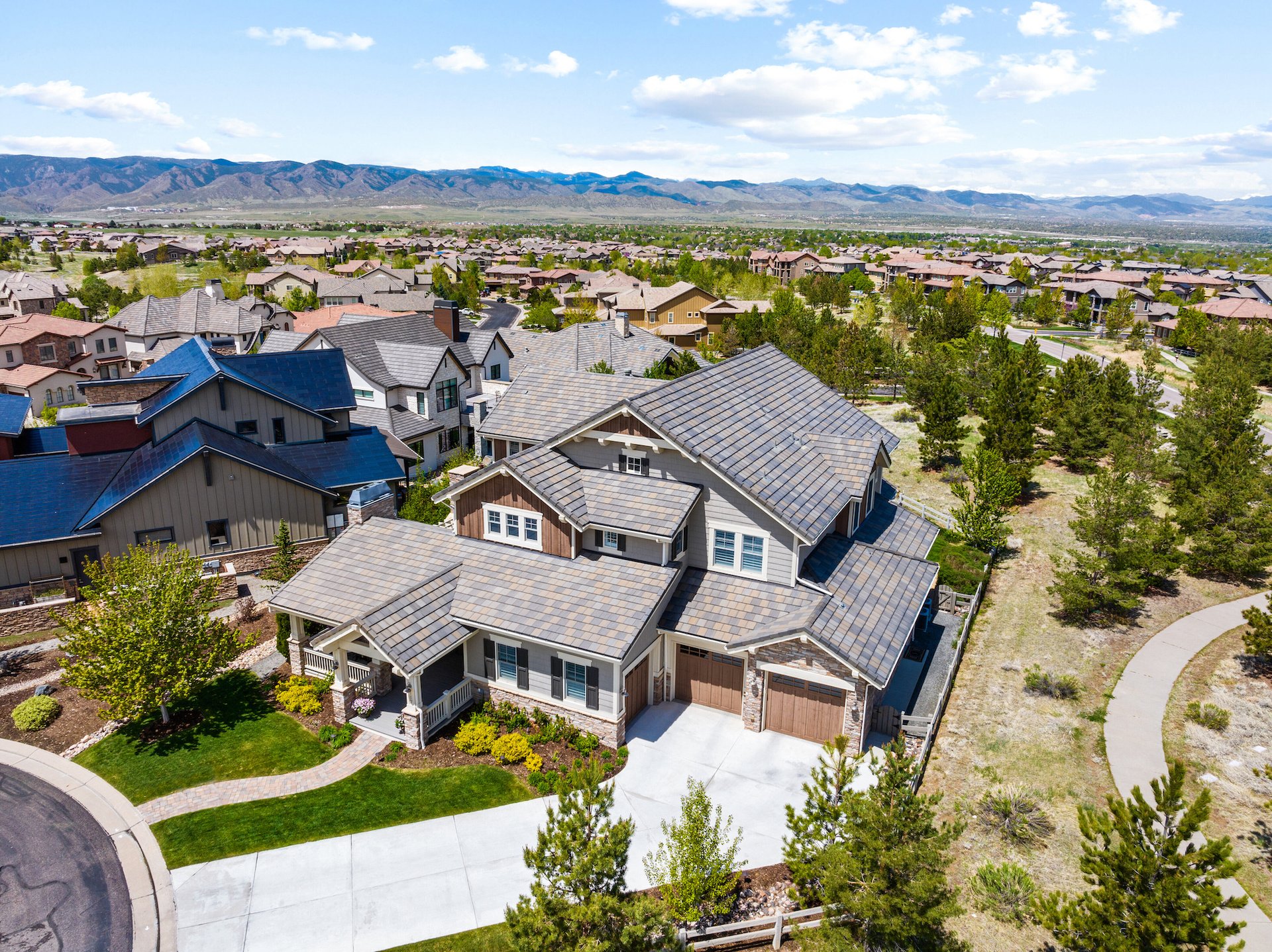 117 Flowerburst Way