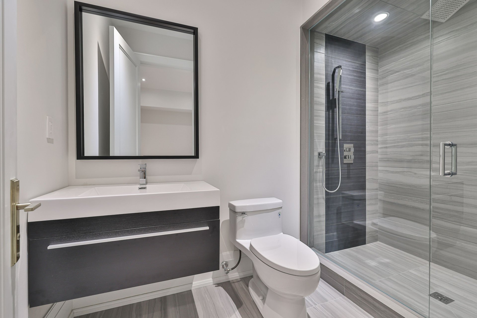 Exquisite Luxury Finishes