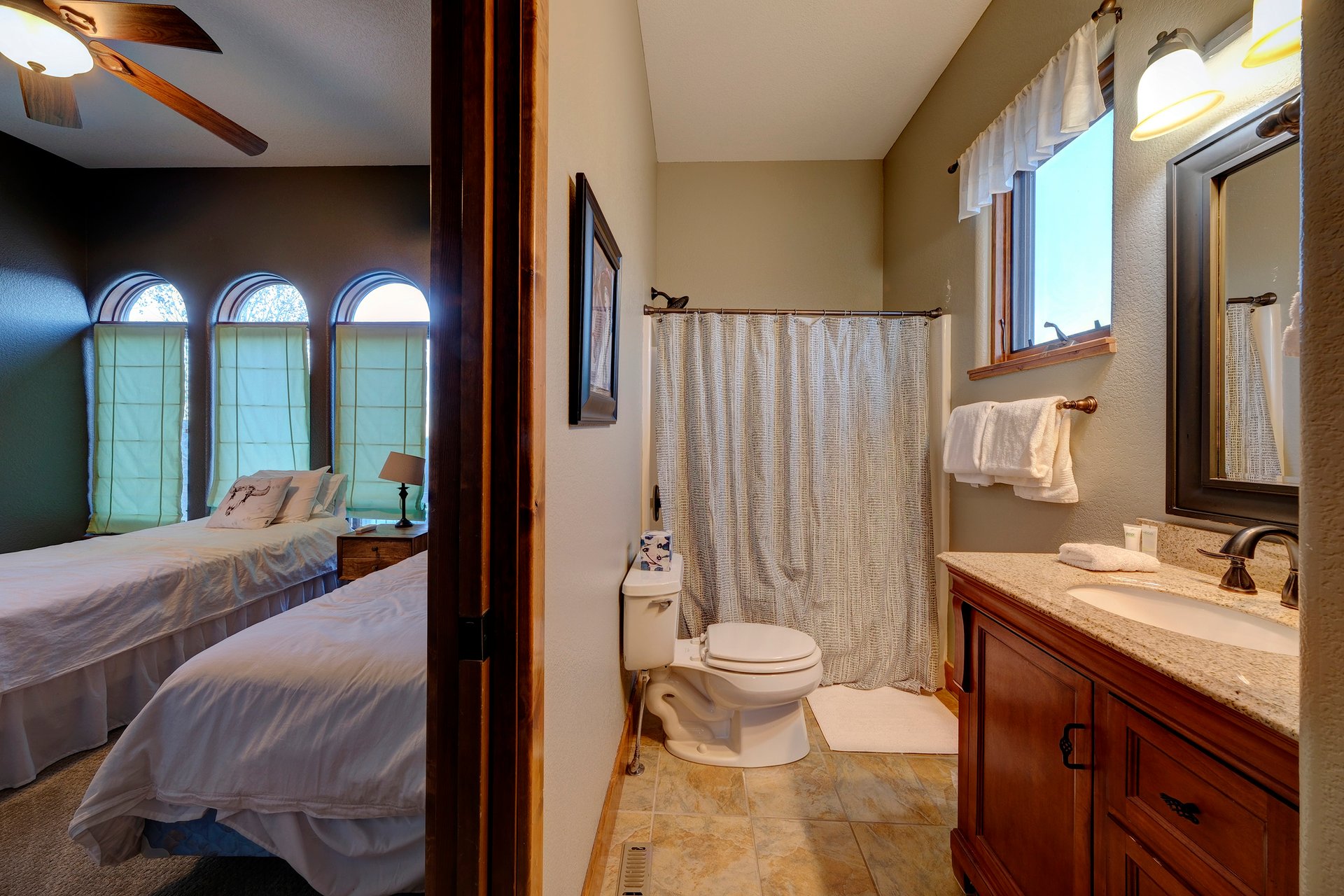 7 Canyon View Dr