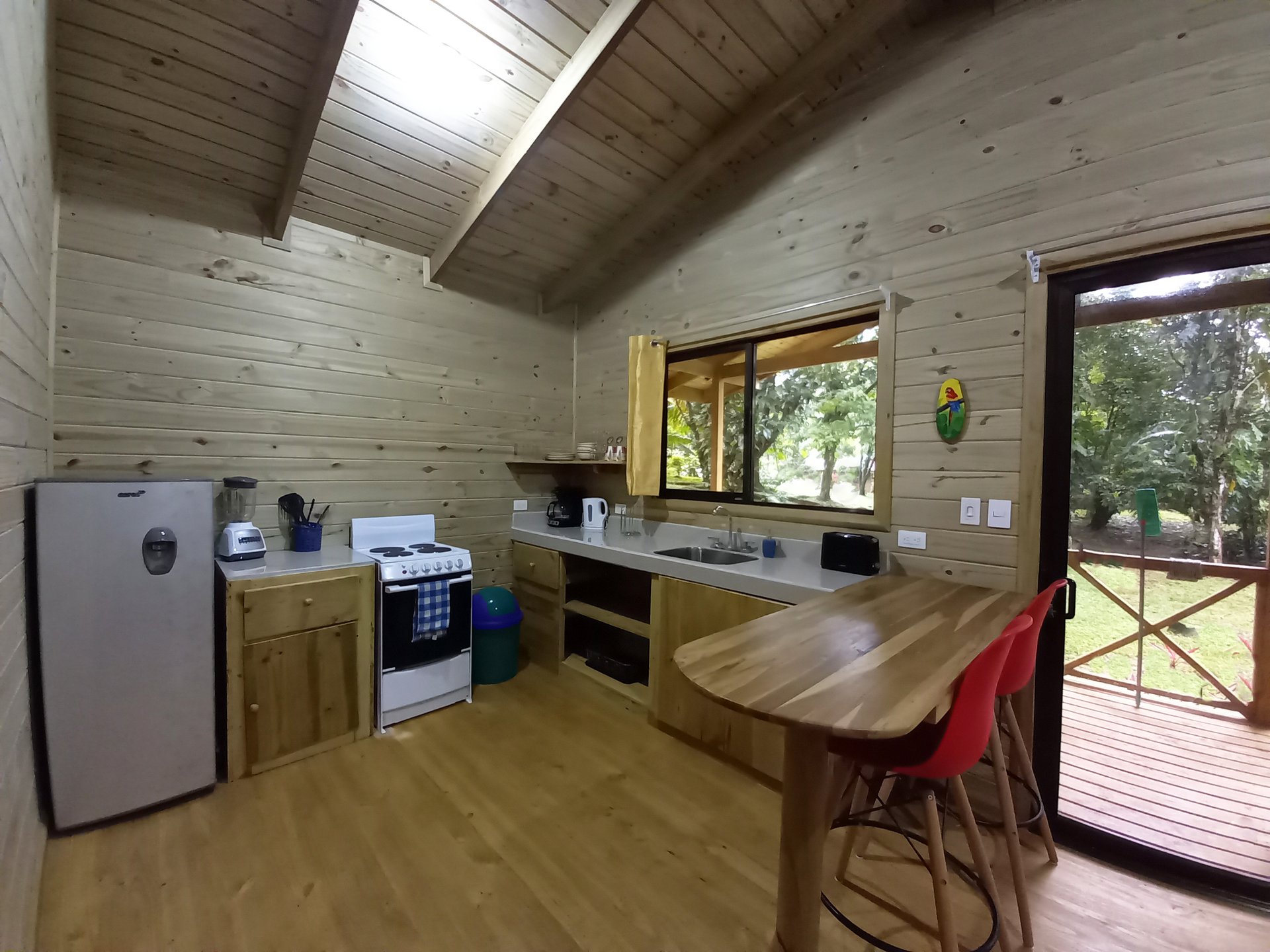 8 Cabinas with Swimming Pool on Lush Jungle Property | Uvita