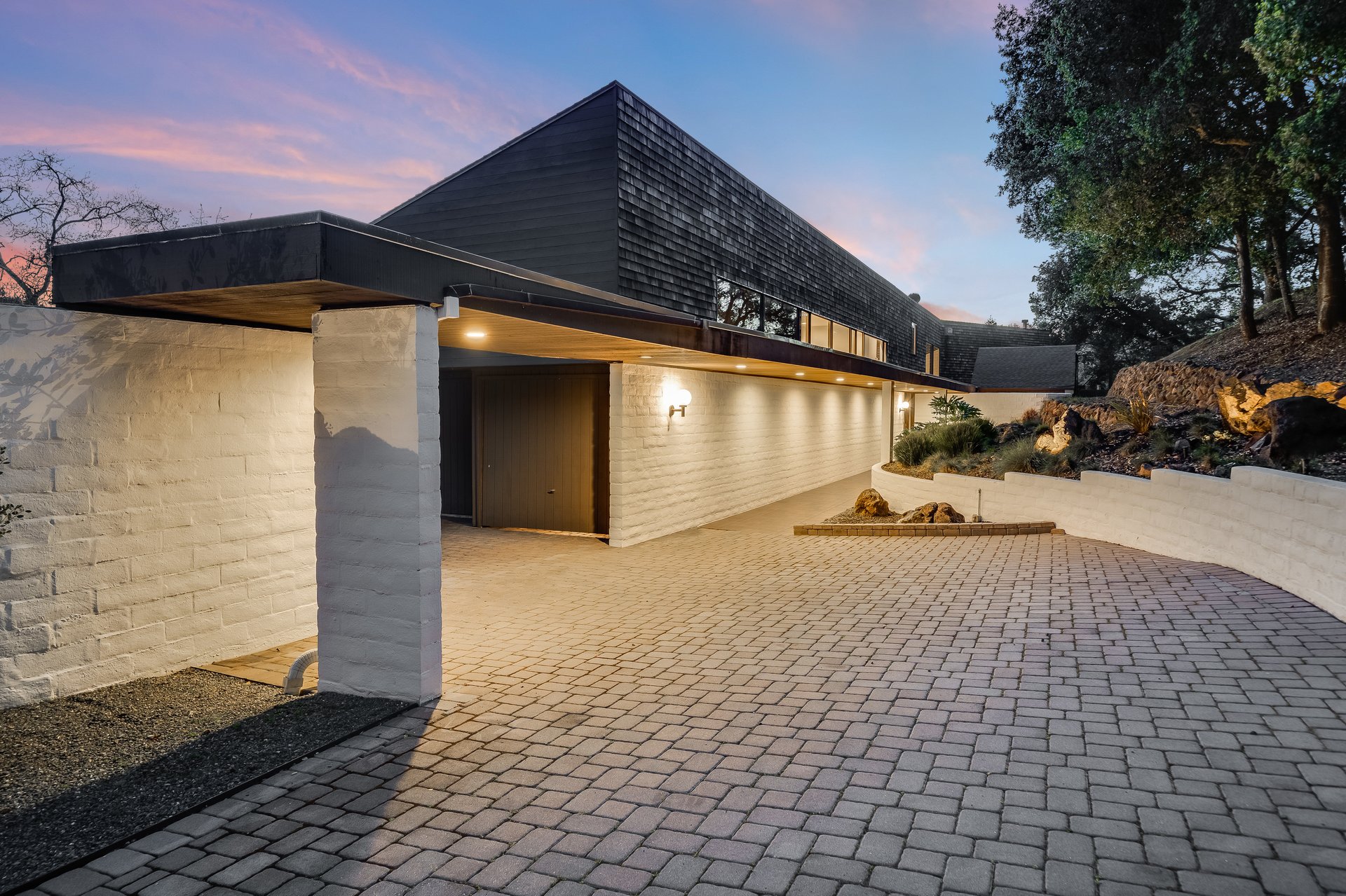 523 Miner Road