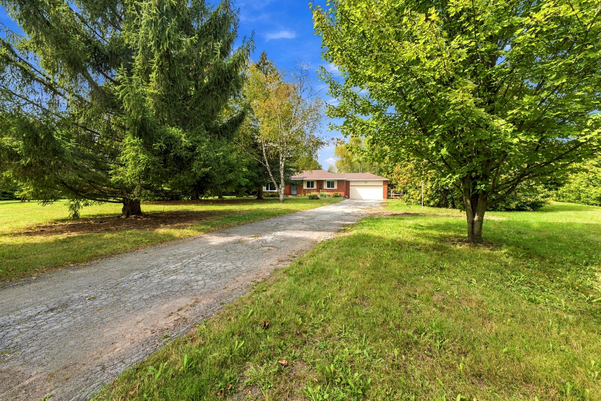 5 Acres of Country Living