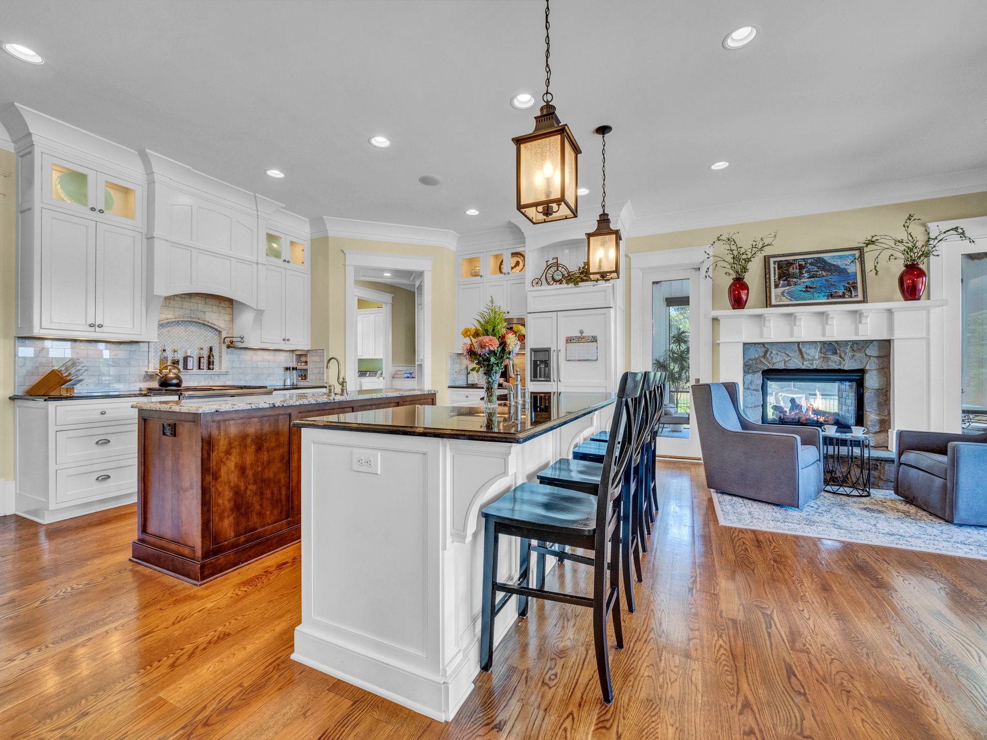 160 Acre Estate with Mountain Views
