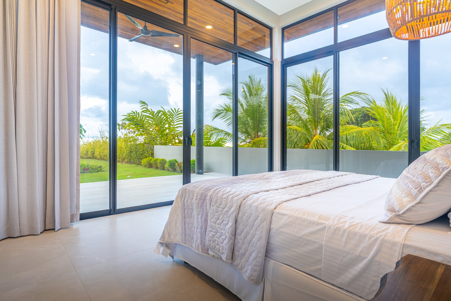 Lion's Gate Sunset Estate