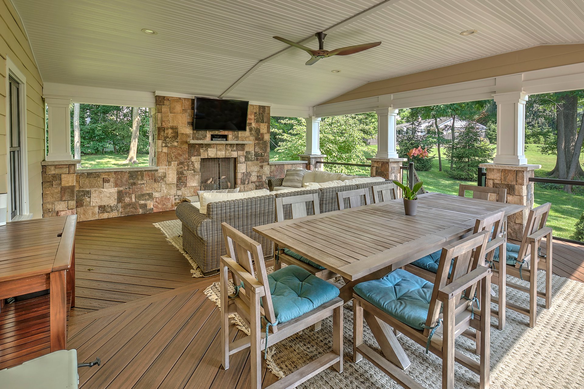 40 Sunnybrook Rd