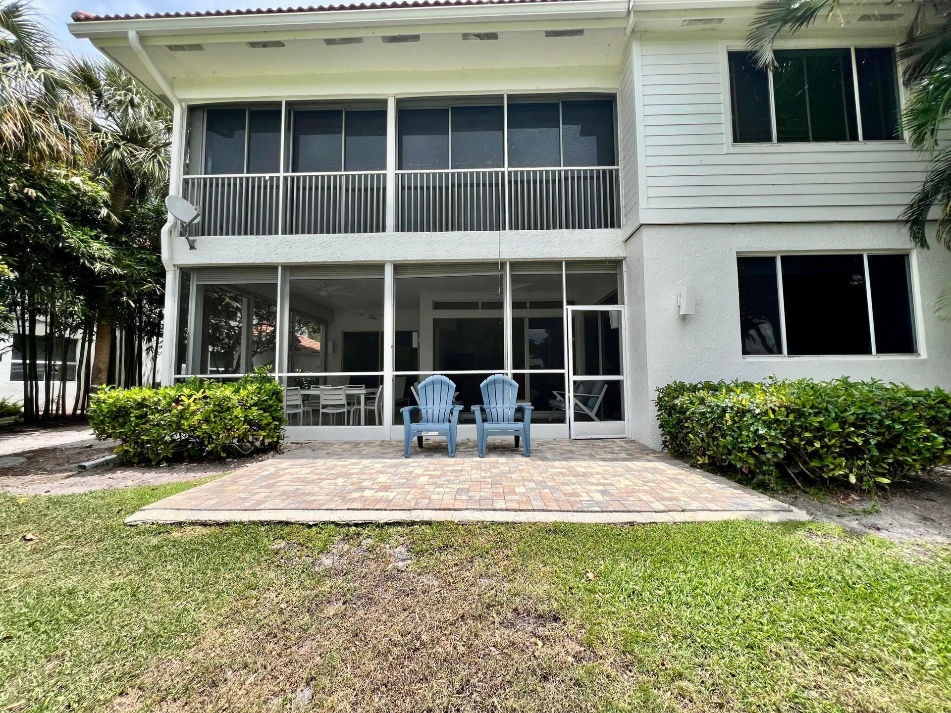 2431 NW 59th St 404