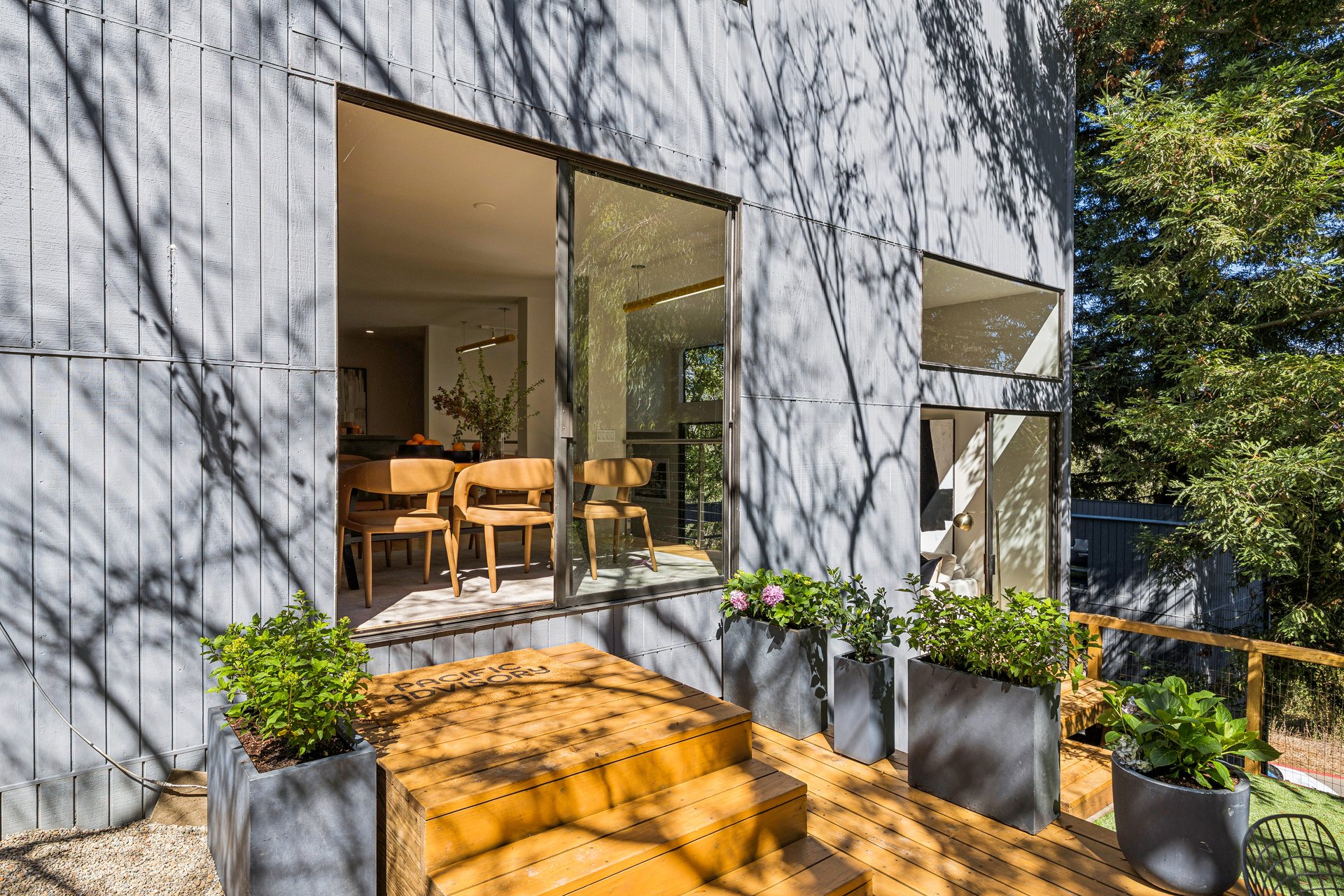 Contemporary Berkeley Hills Treehouse
