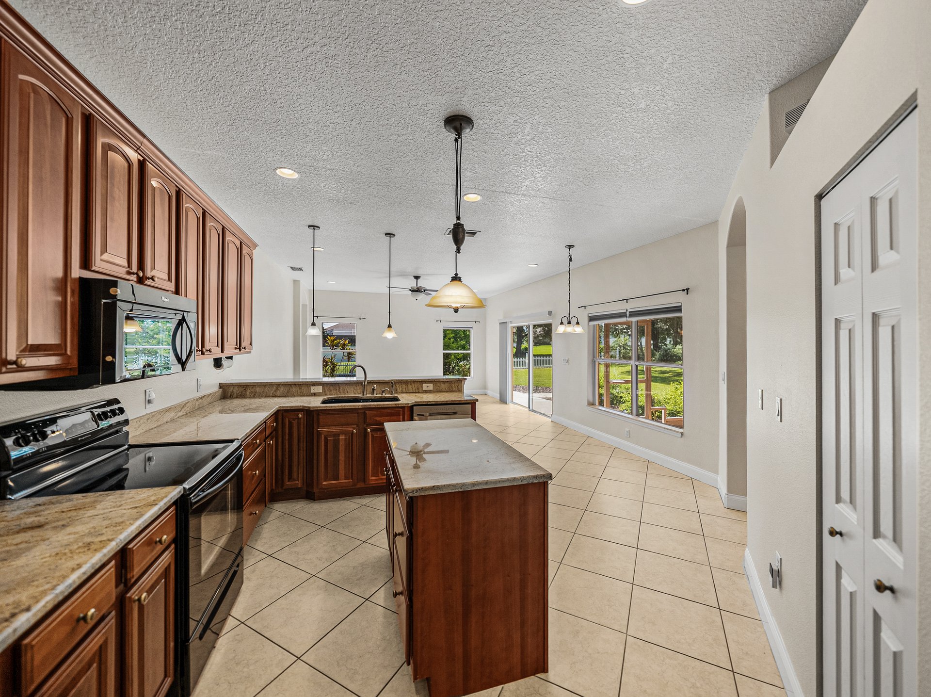 11544 ARLHUNA WAY