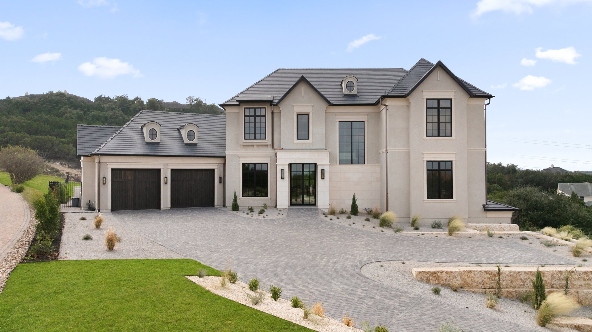 9117 Brookhurst Cove