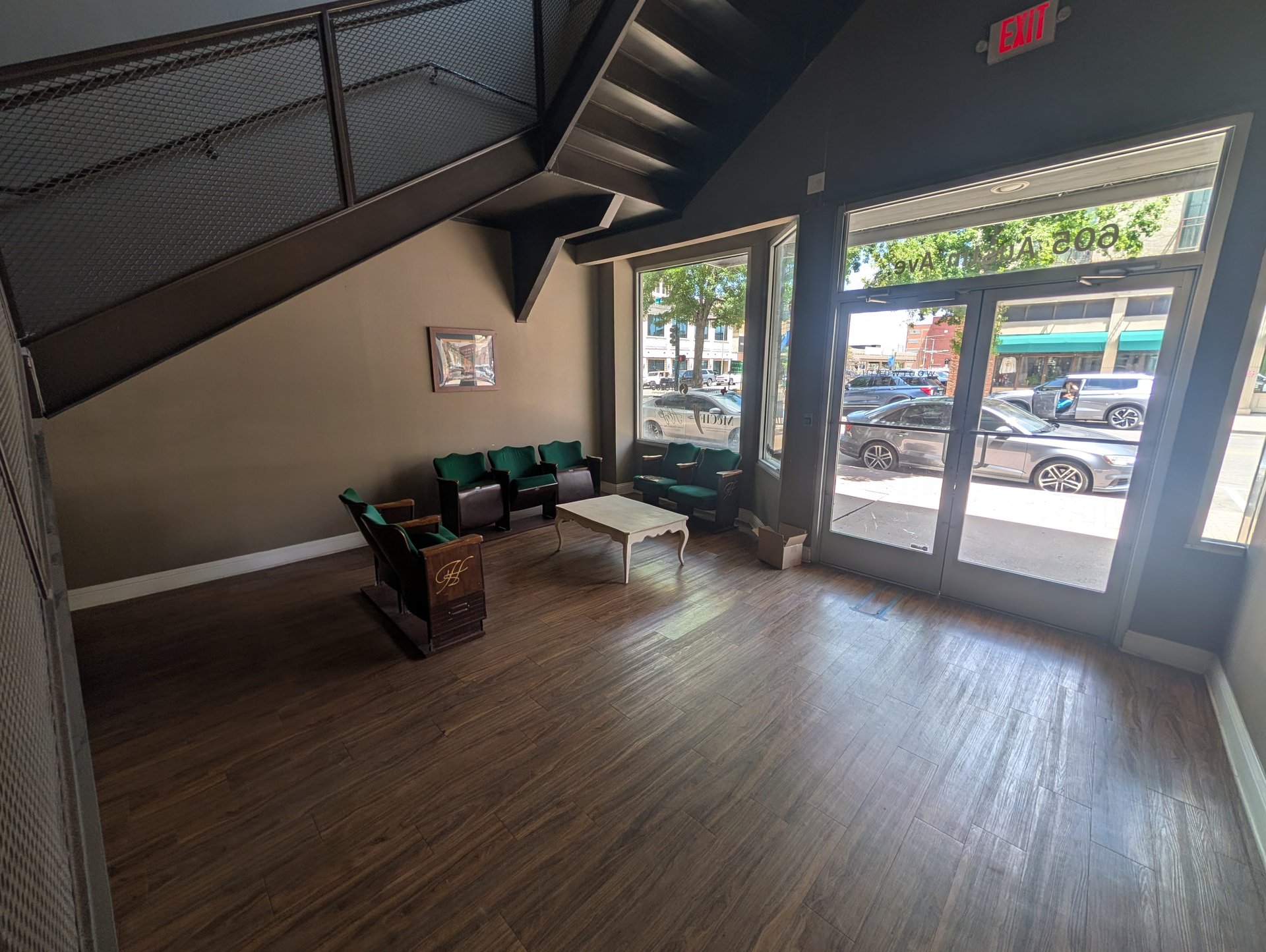 605-611 Austin Ave