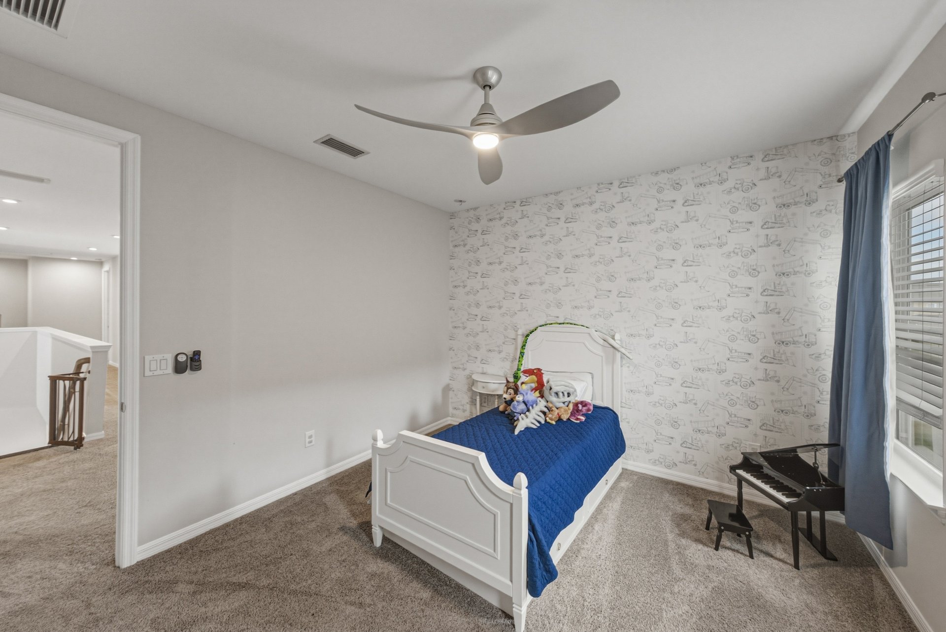 6978 BRADBURY CIR