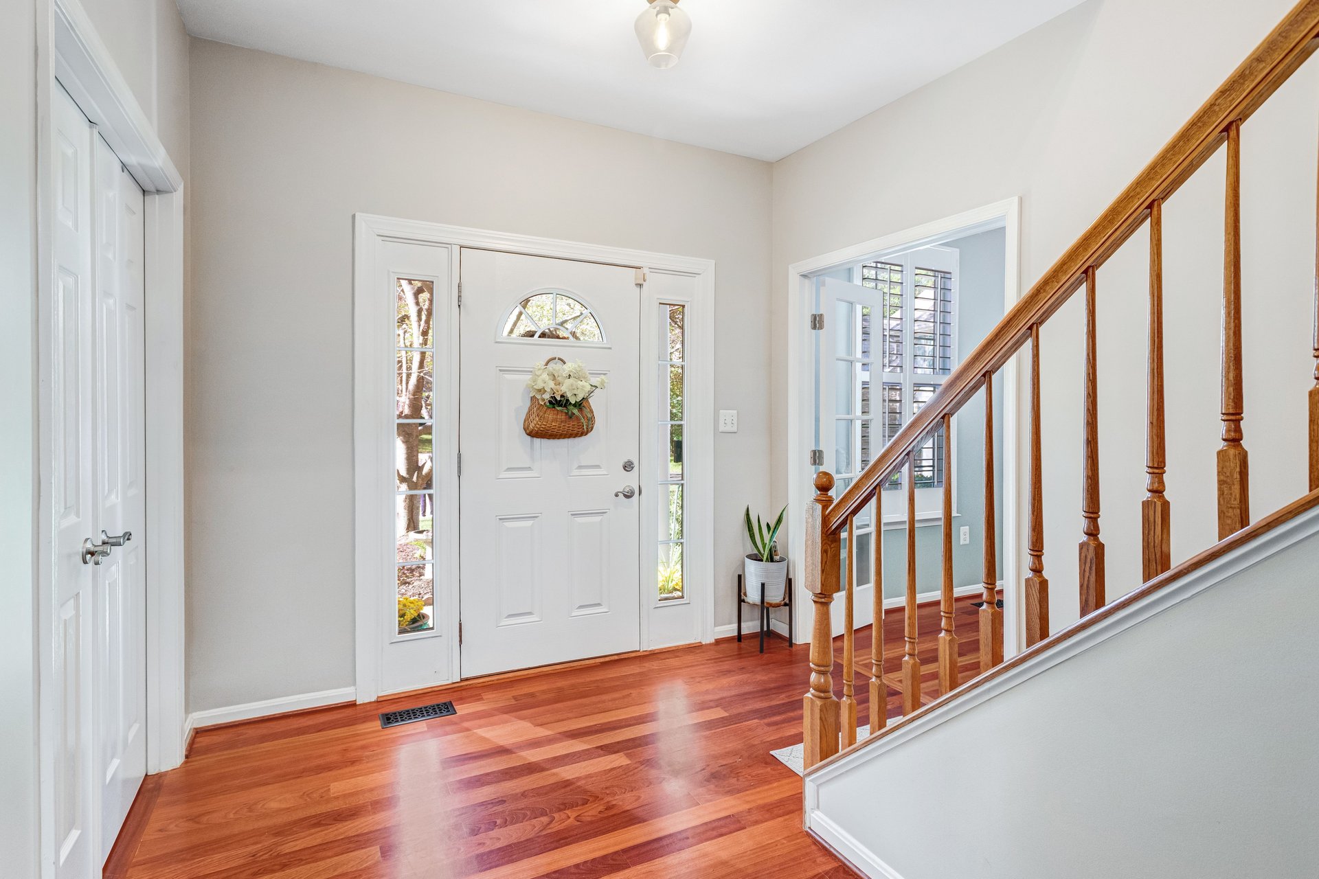 15581 Hume School Ct