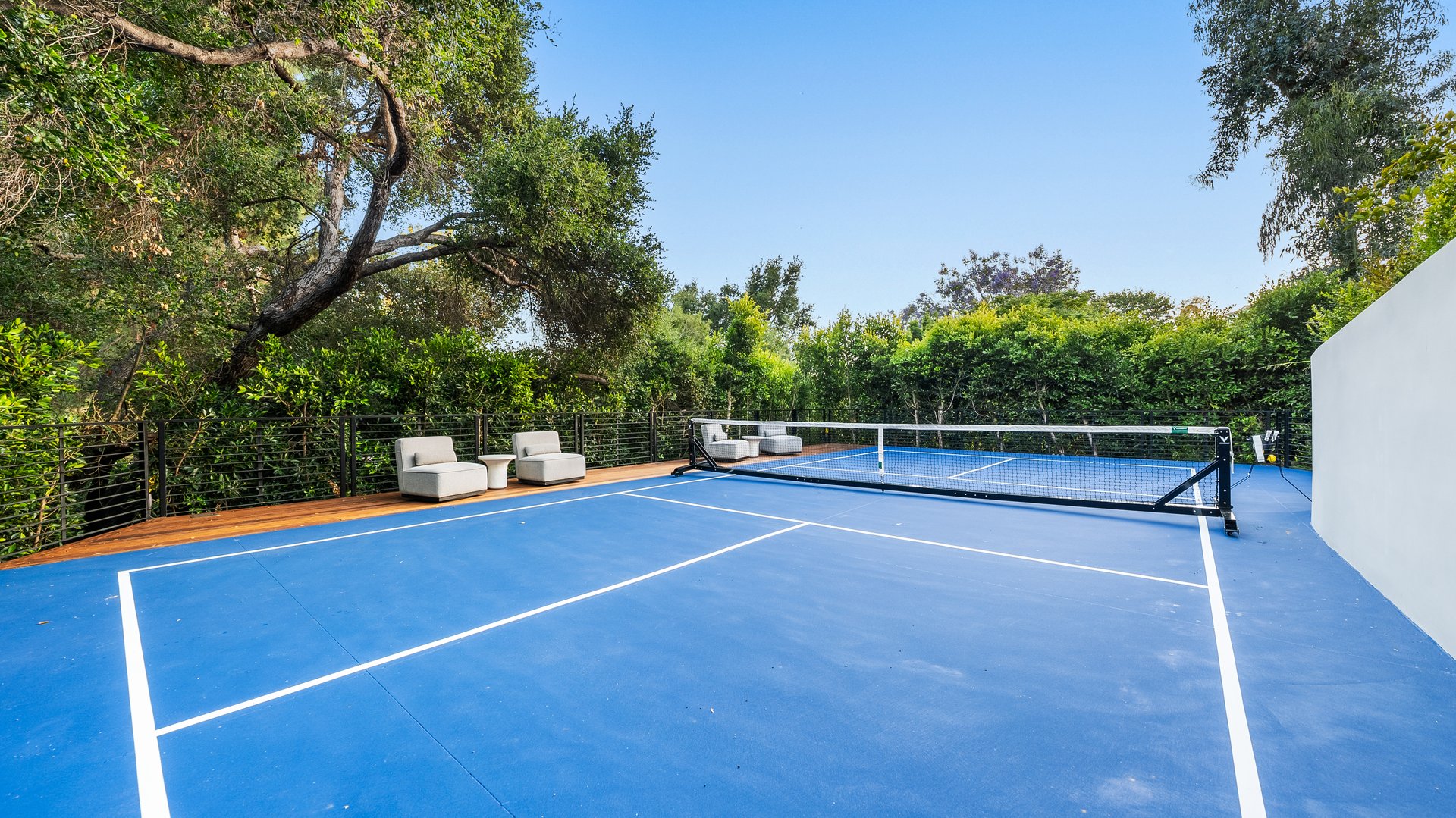 12026 Benmore Ter, Brentwood