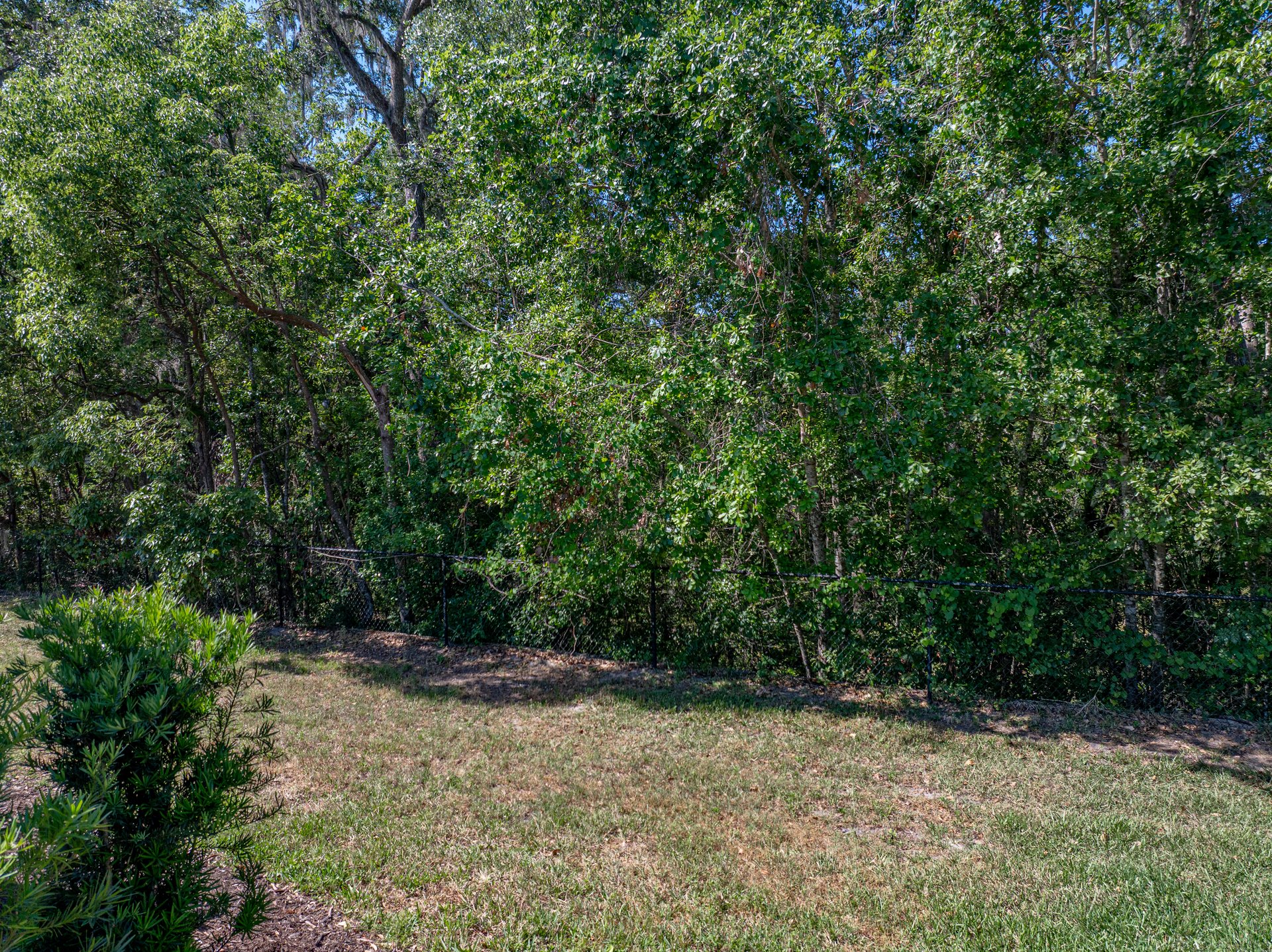 12669 EASTPOINTE DR