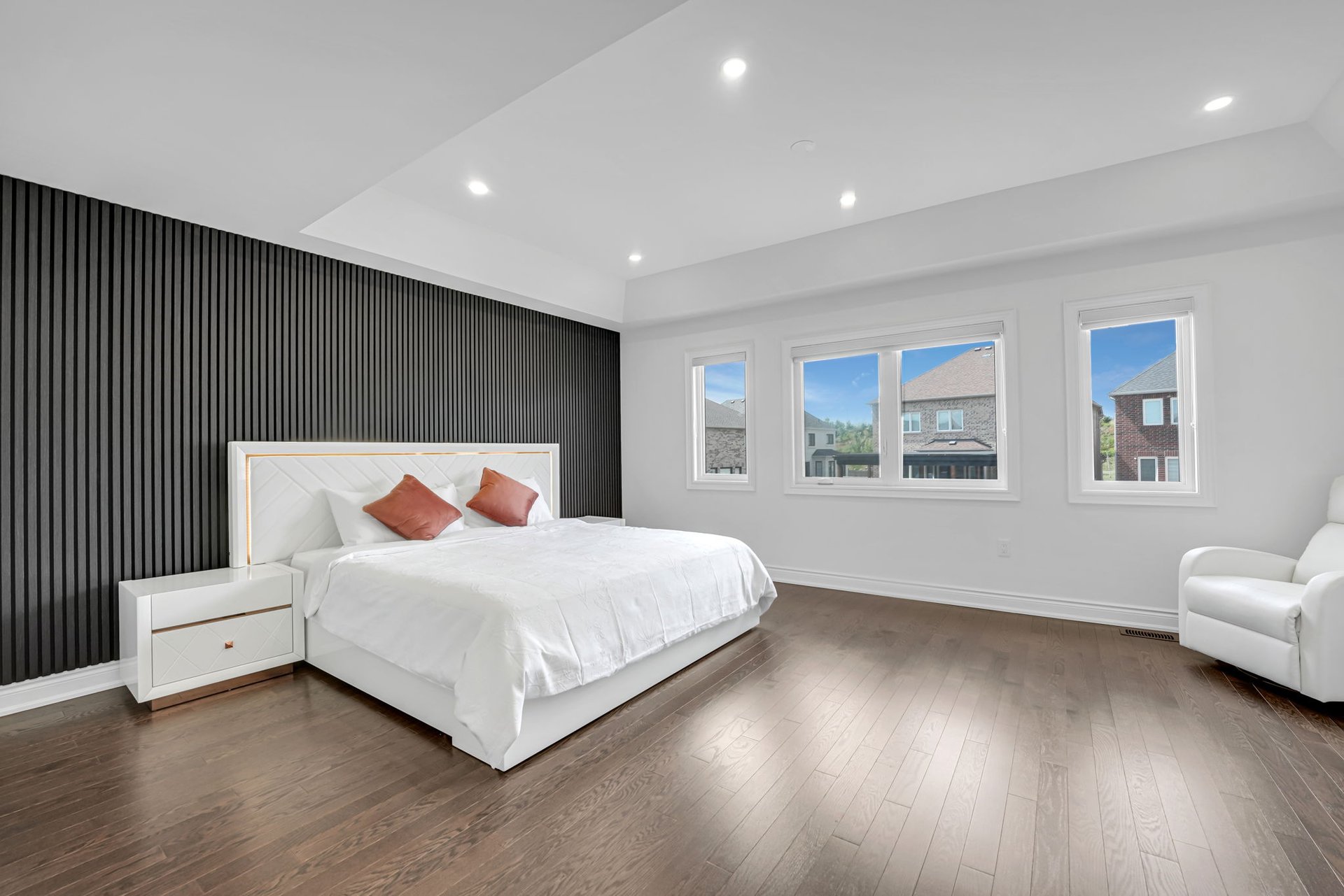 115 Bartram Crescent