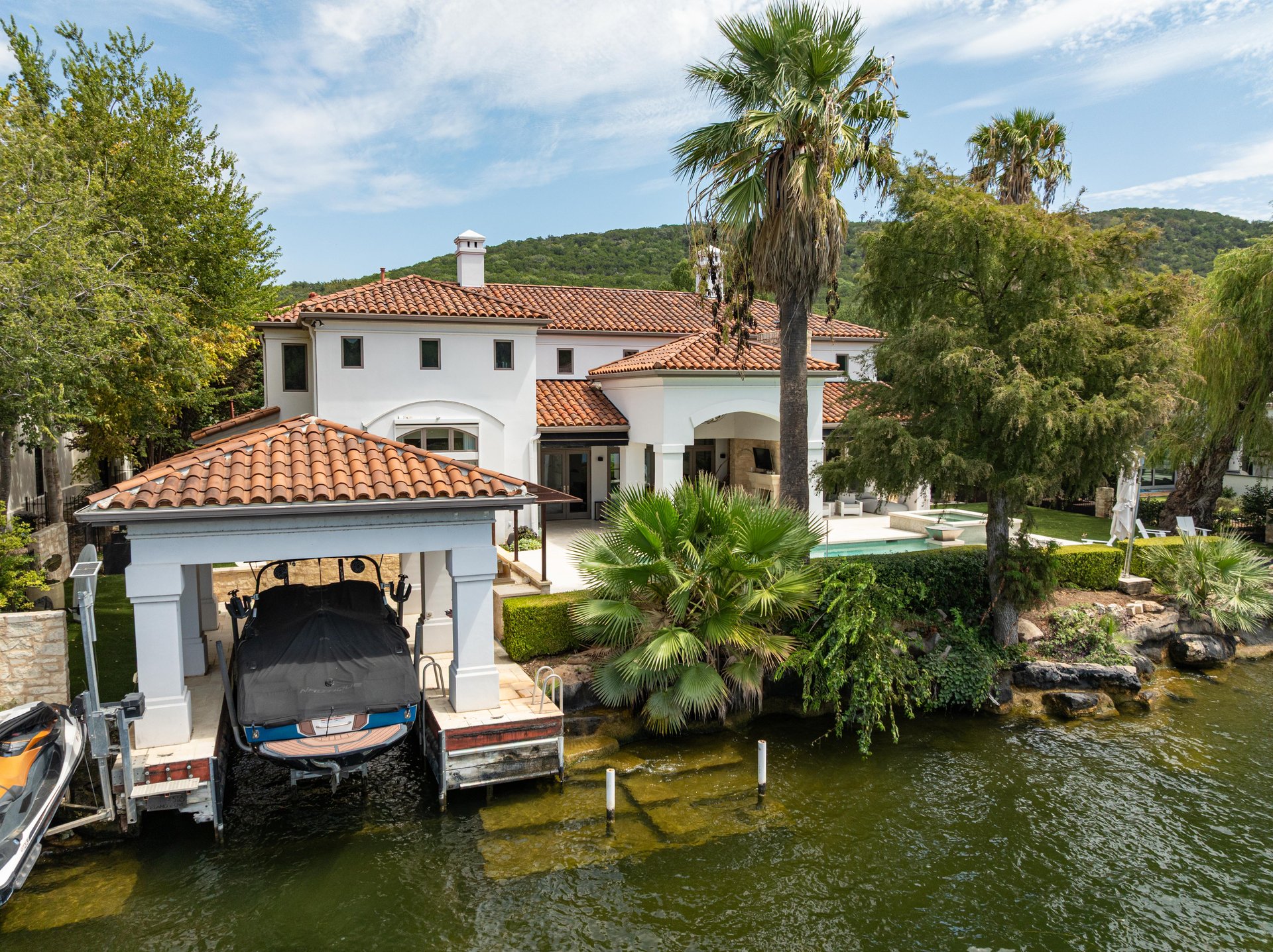 4516 Island Cove