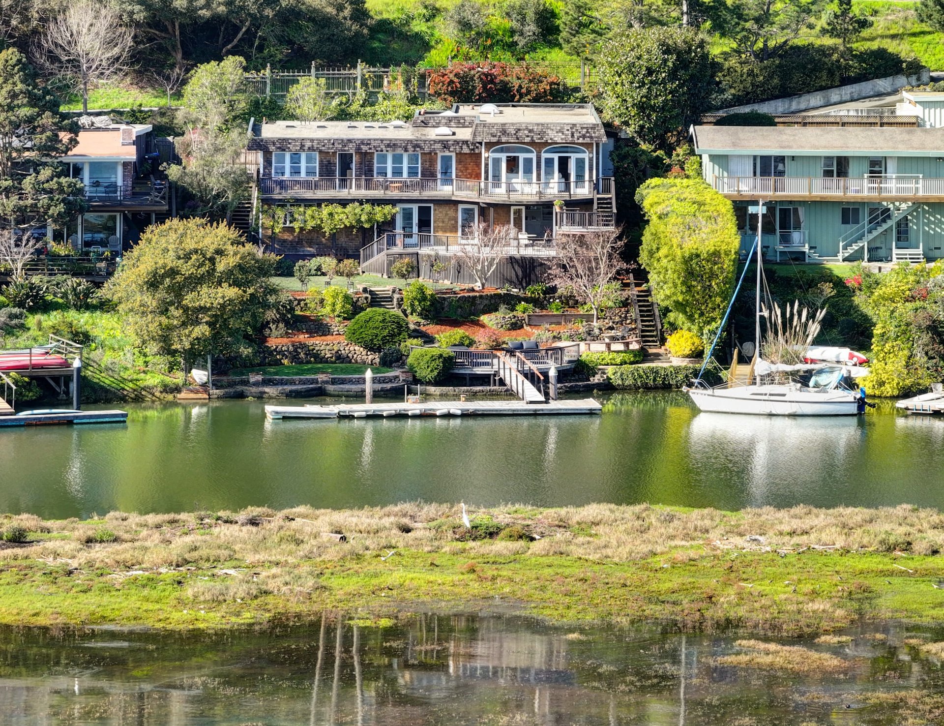 Waterfront Living in Strawberry