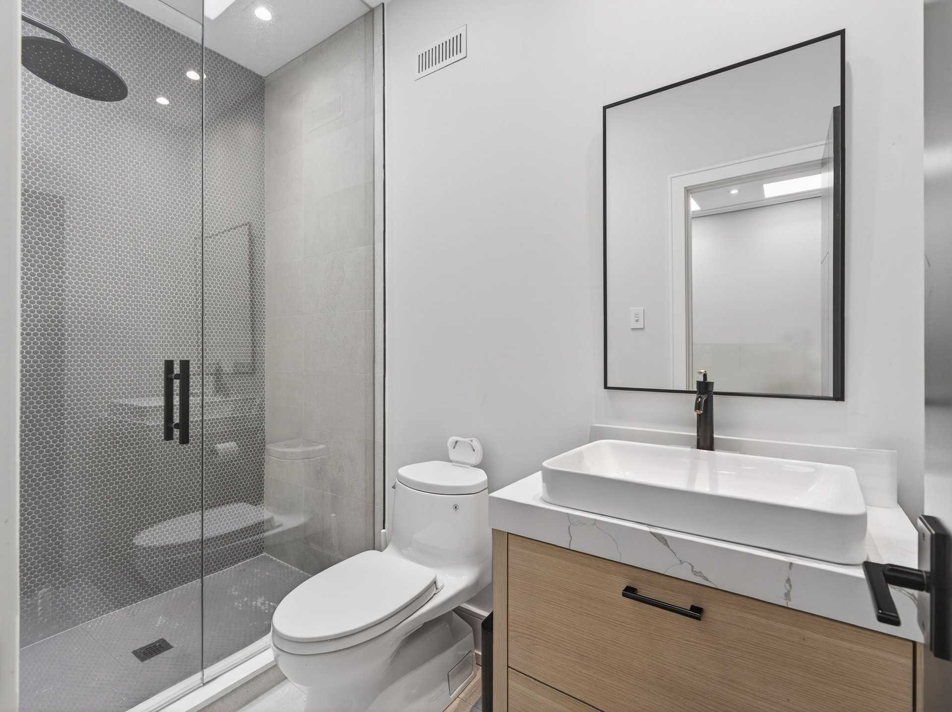 Expert Design and Modern Comforts
