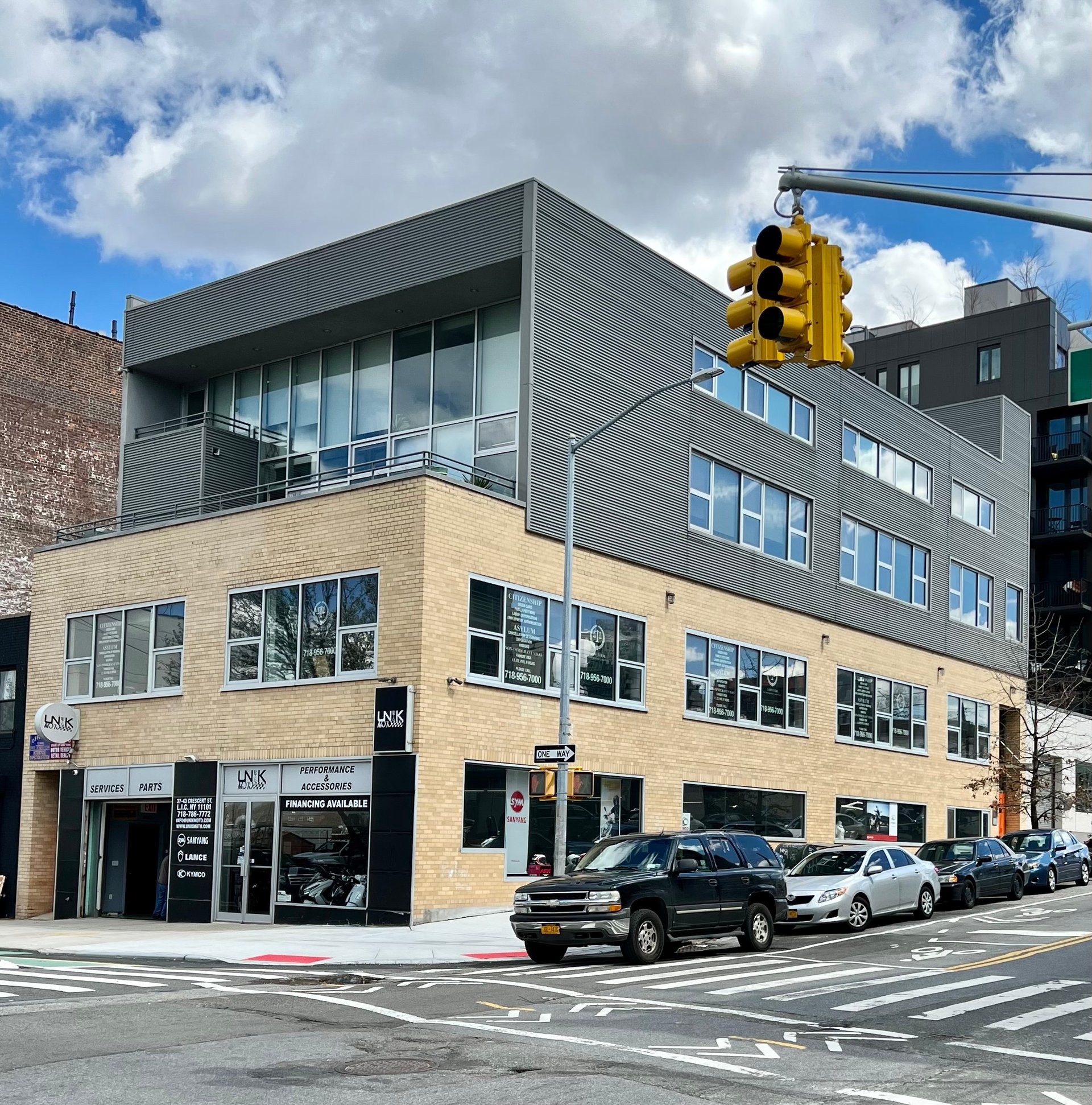 Crescent Street Commercial Office