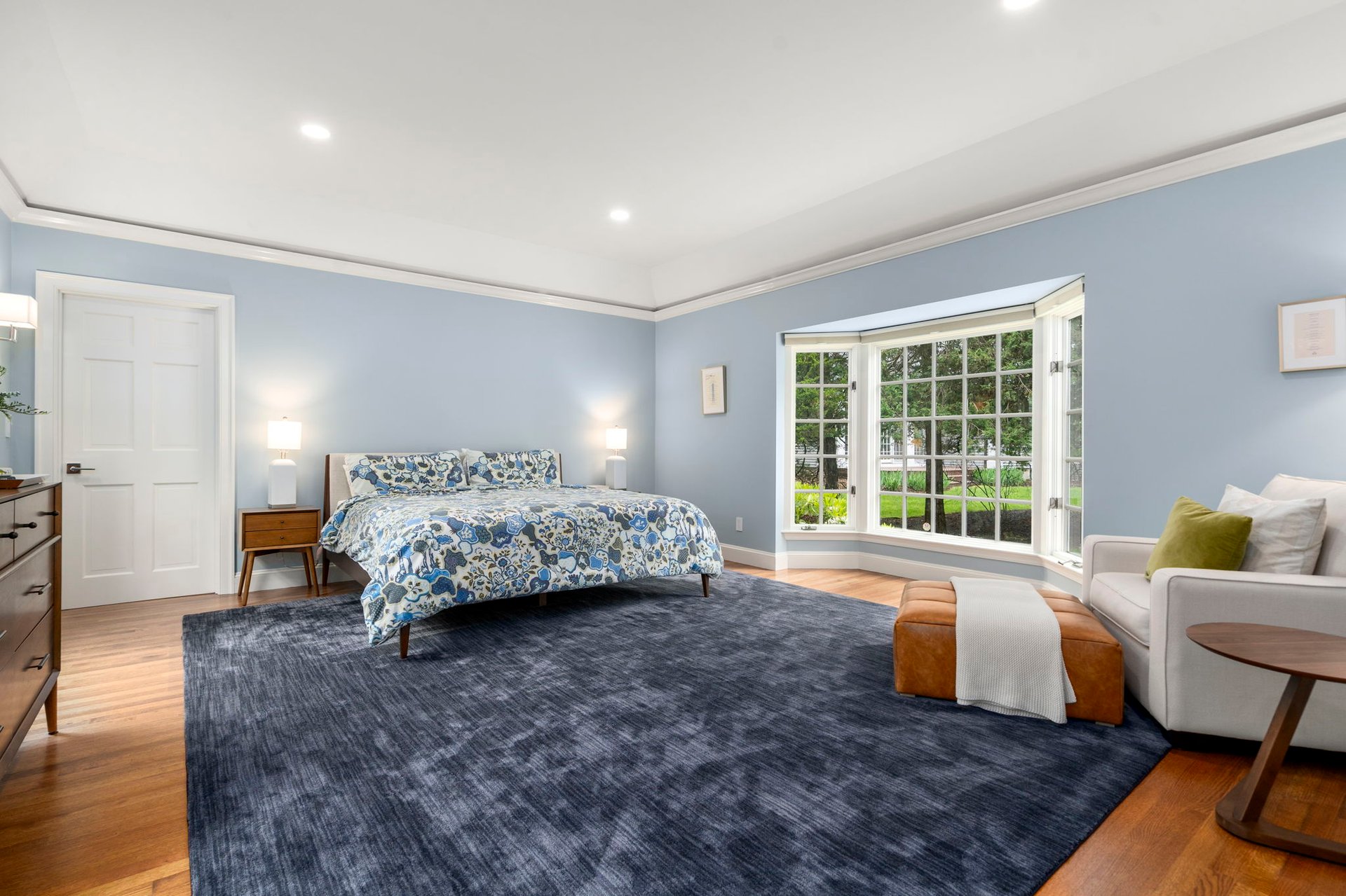 12 Pheasant Landing Road, Needham
