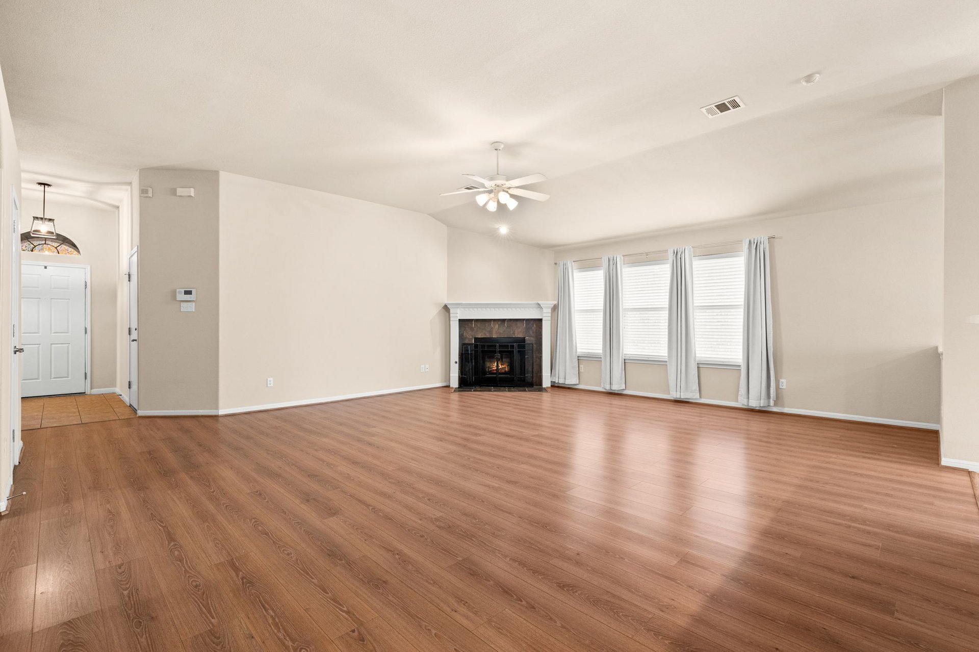 226 Fresno Springs