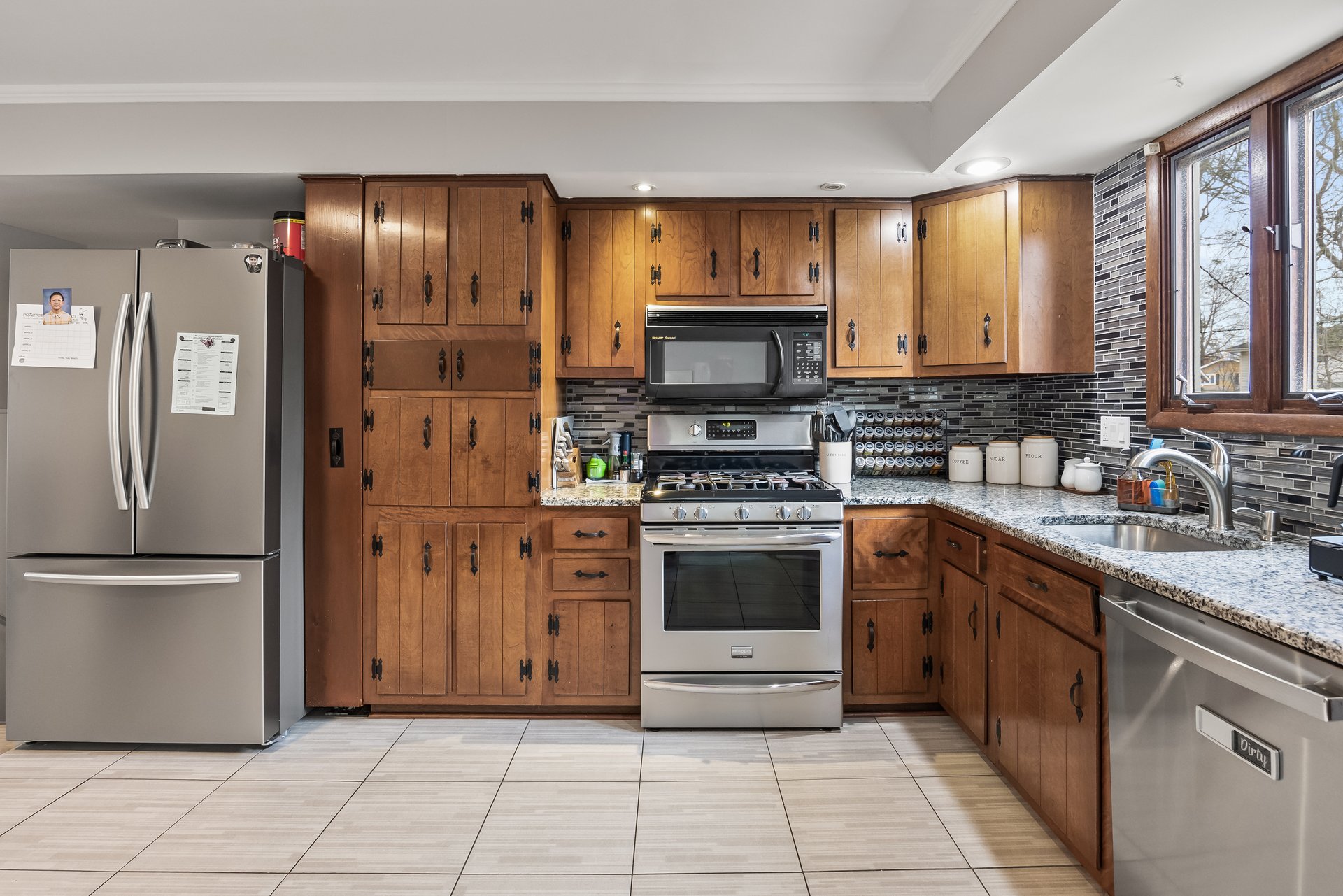  157 Ramblewood Pkwy