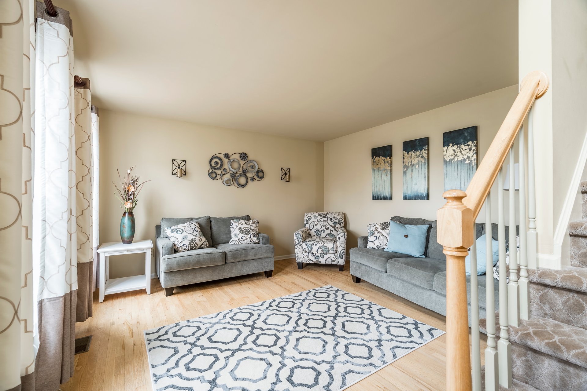 7055 Maple Court